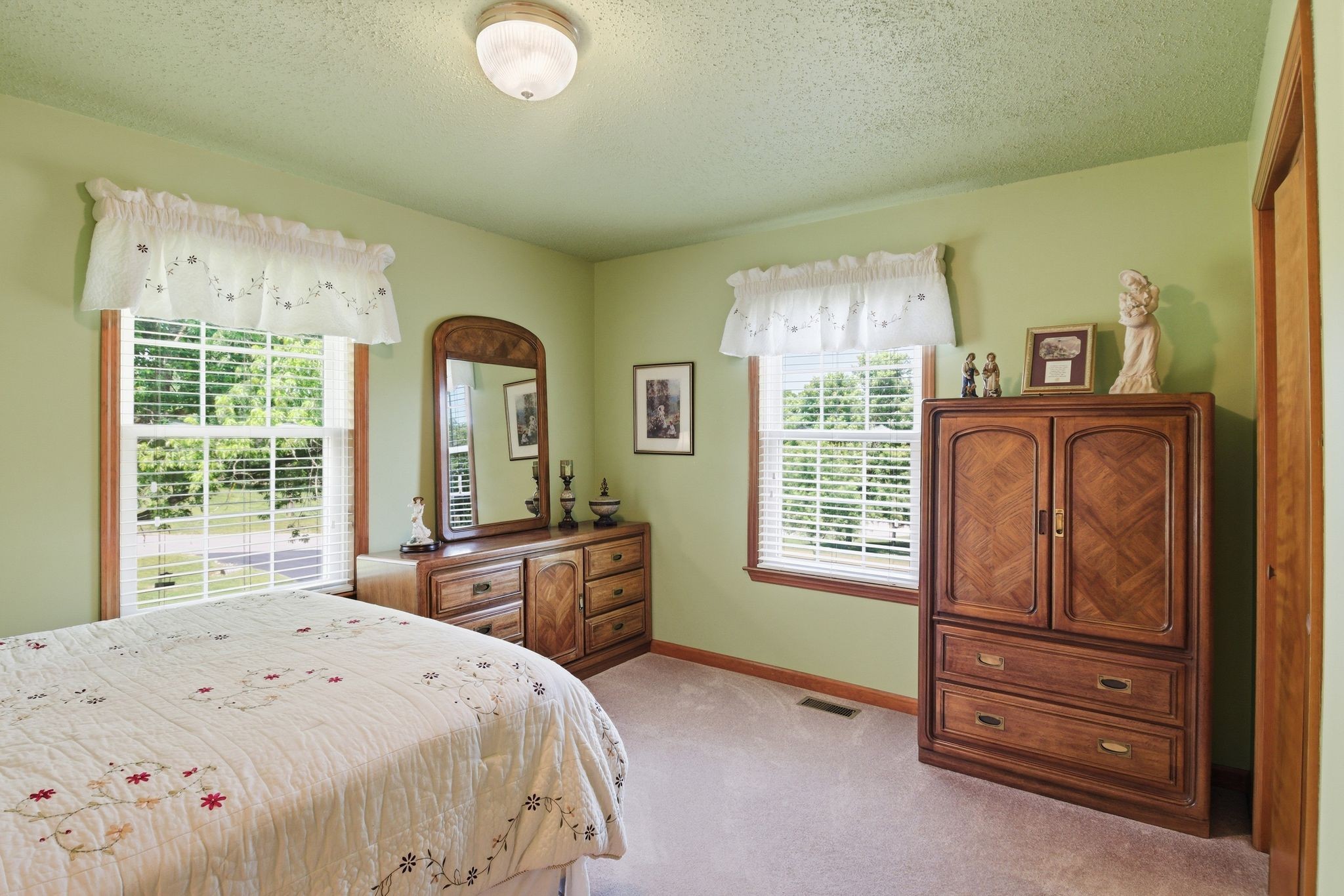 206 Brookhaven Drive Columbia TN 38401
