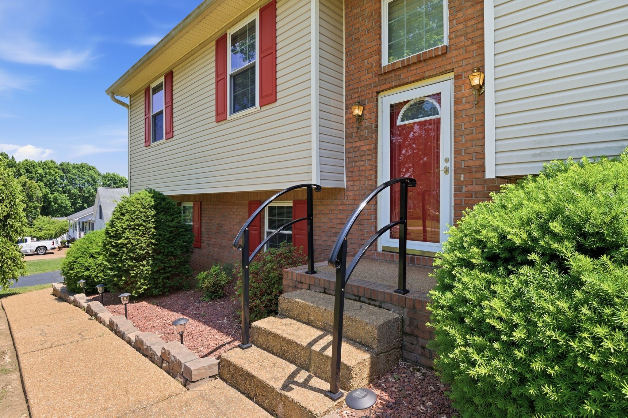 206 Brookhaven Drive Columbia TN 38401