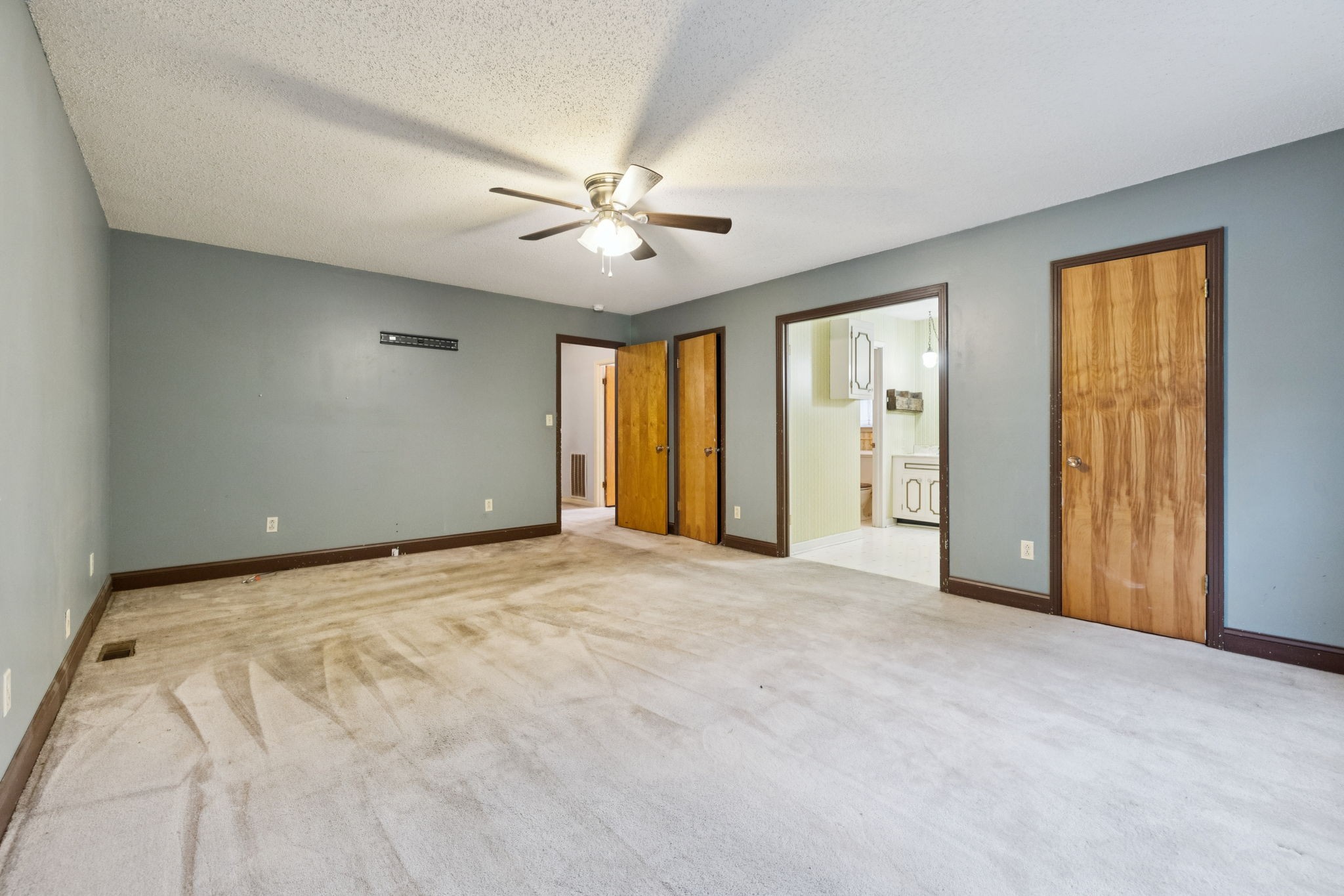 1070 Steel Springs Road Clarksville TN 37040