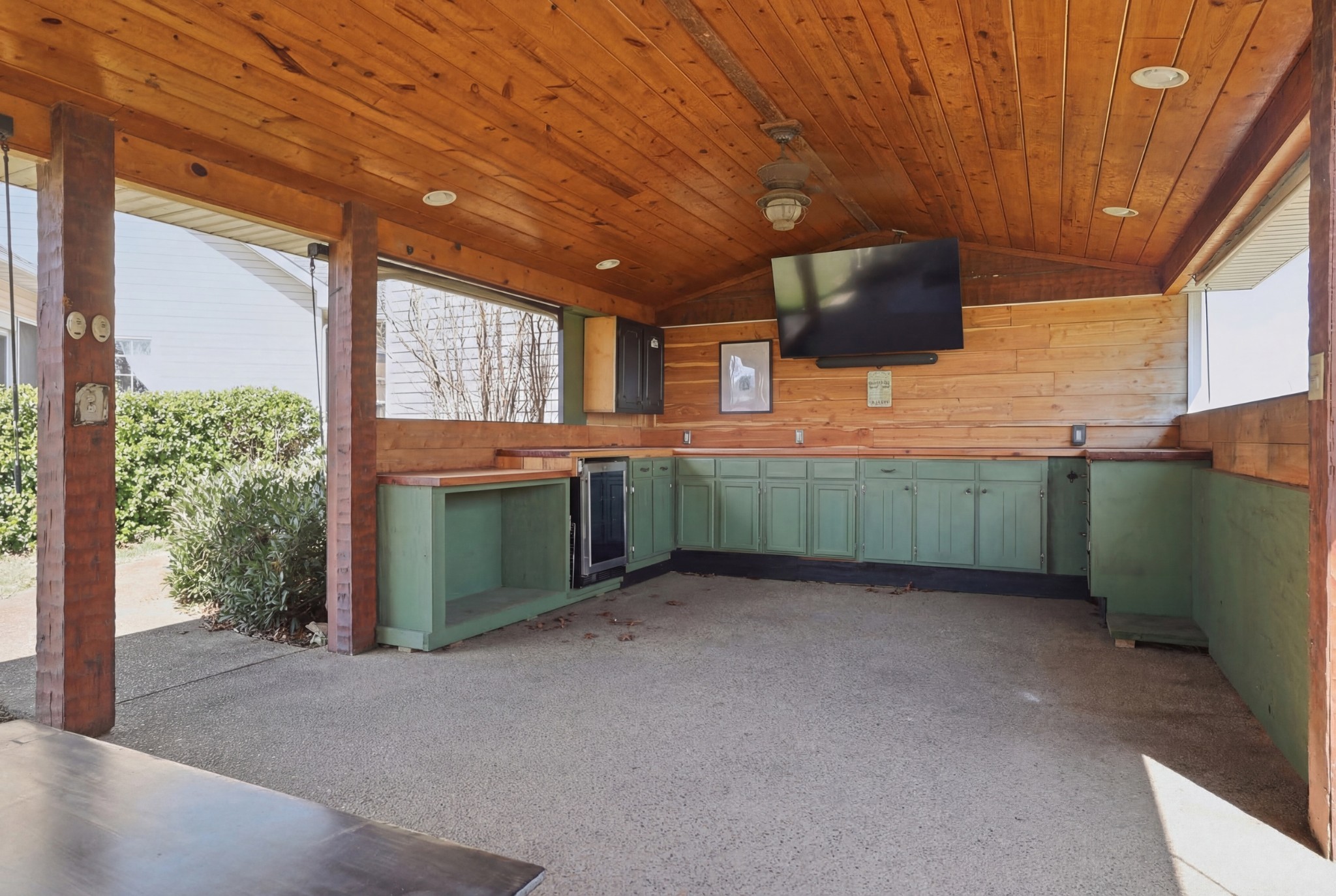 450 Drowning Creek Road Crossville TN 38571