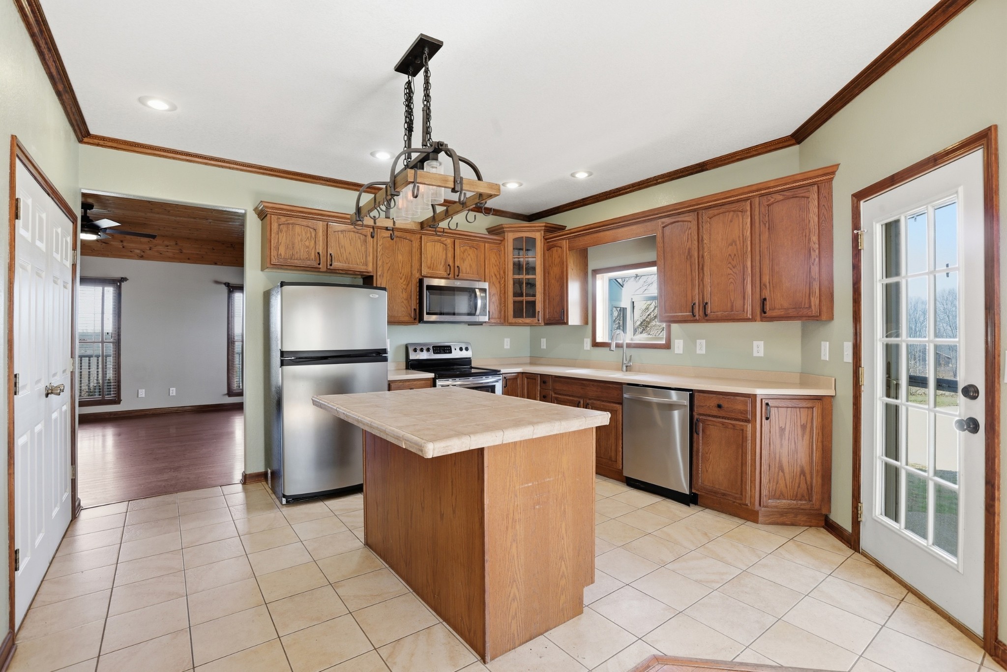450 Drowning Creek Road Crossville TN 38571
