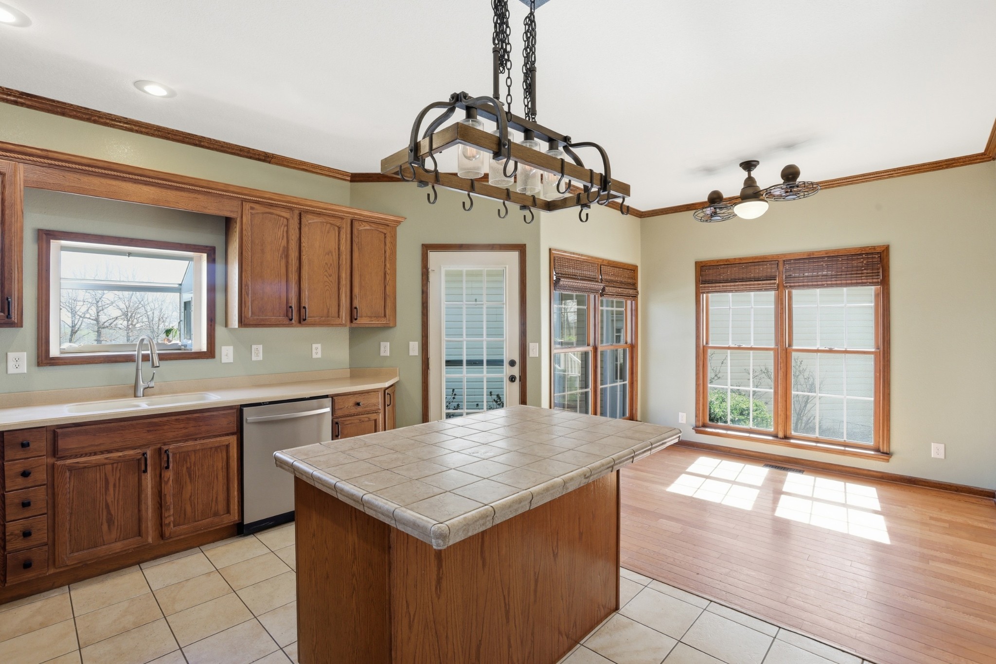 450 Drowning Creek Road Crossville TN 38571