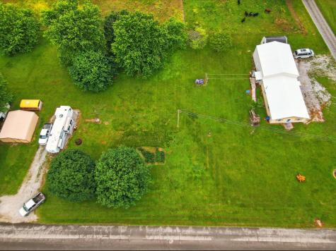 1142 Maxwell Road Belvidere TN 37306