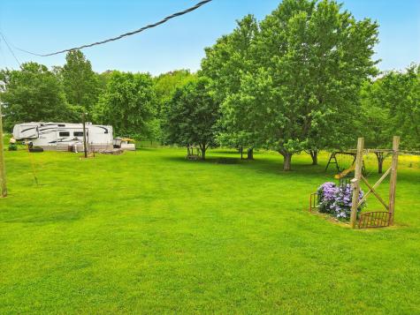 1142 Maxwell Road Belvidere TN 37306