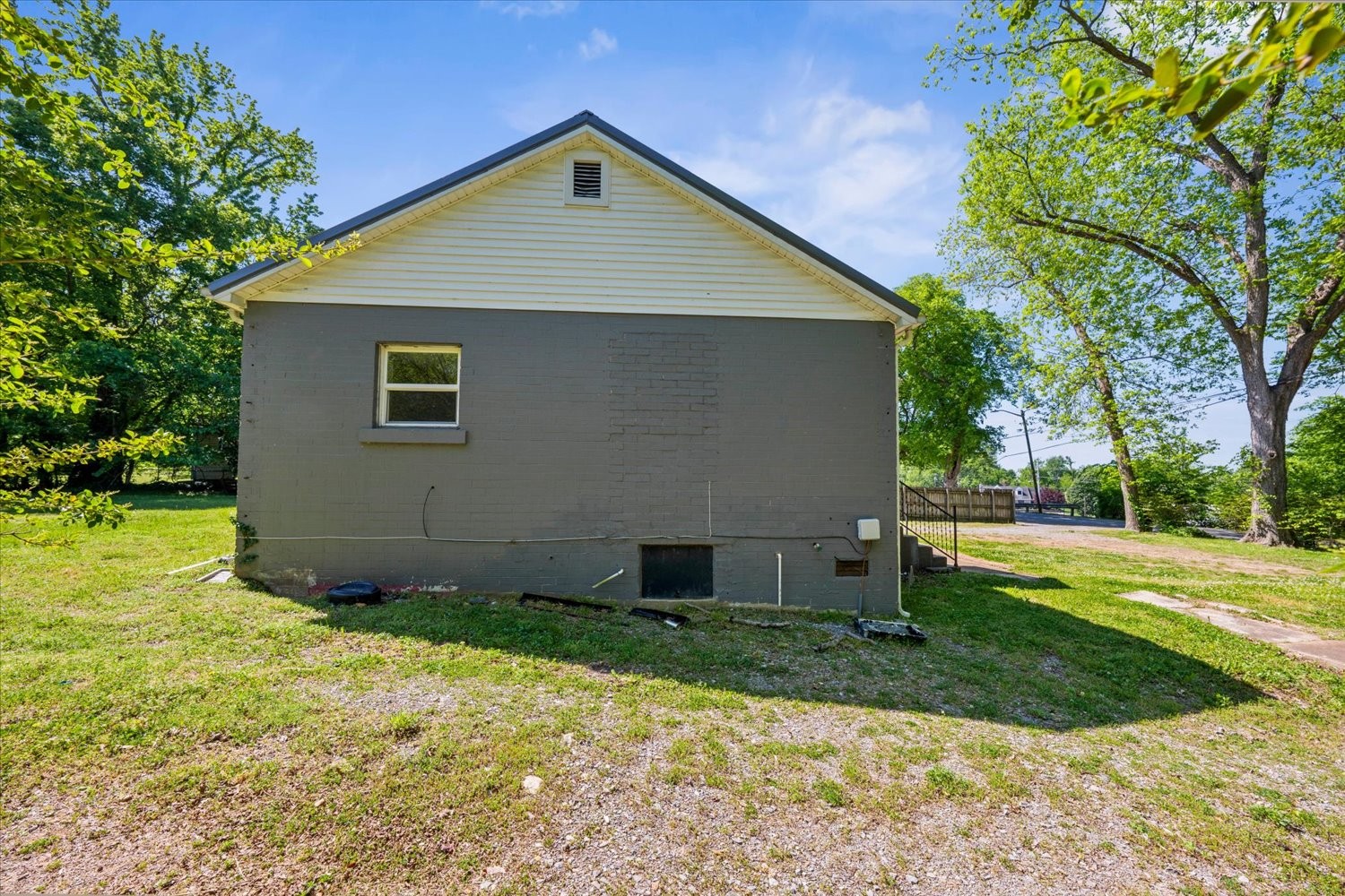 307 Locust Street Clarksville TN 37042
