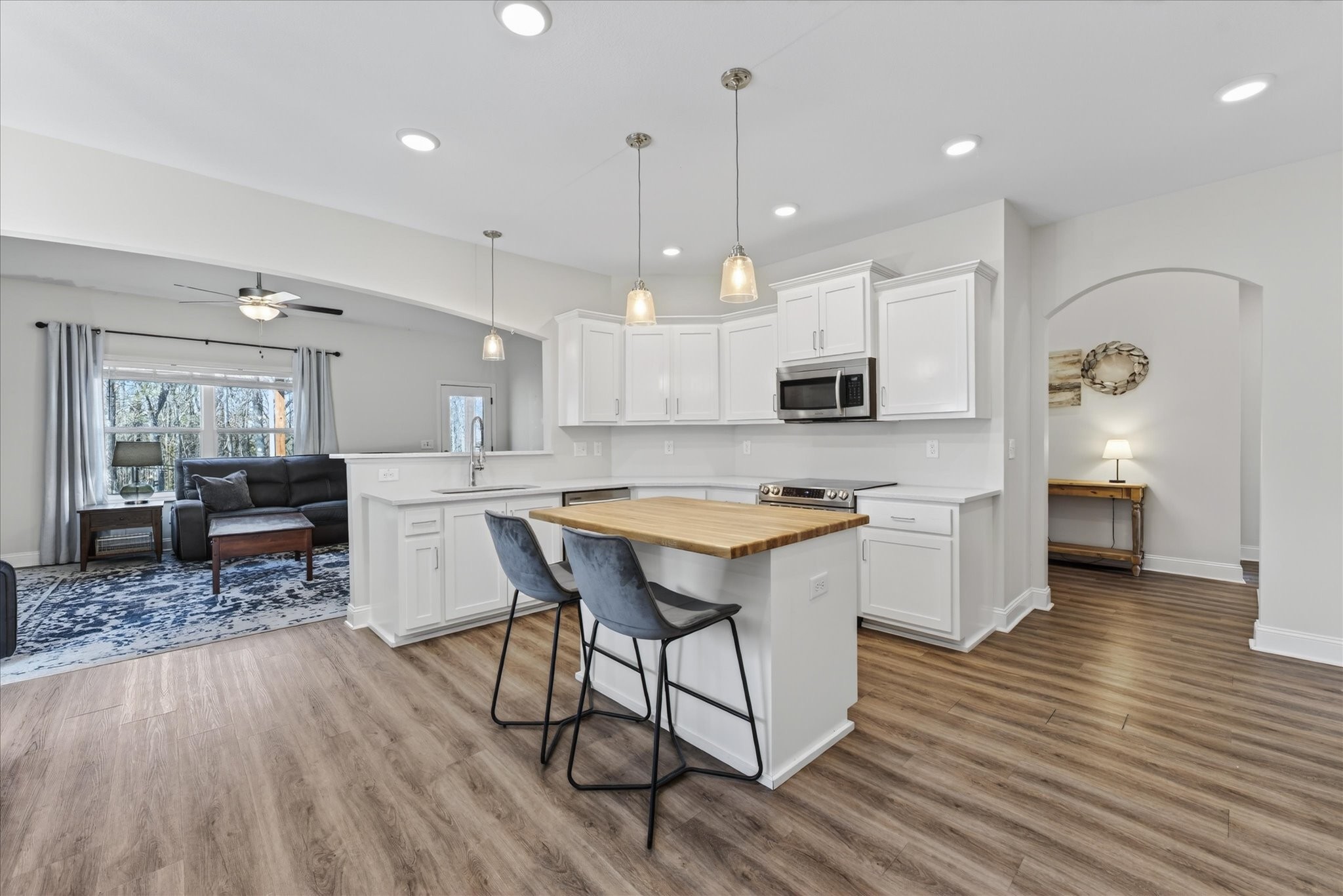1384 Sussex Drive Clarksville TN 37042