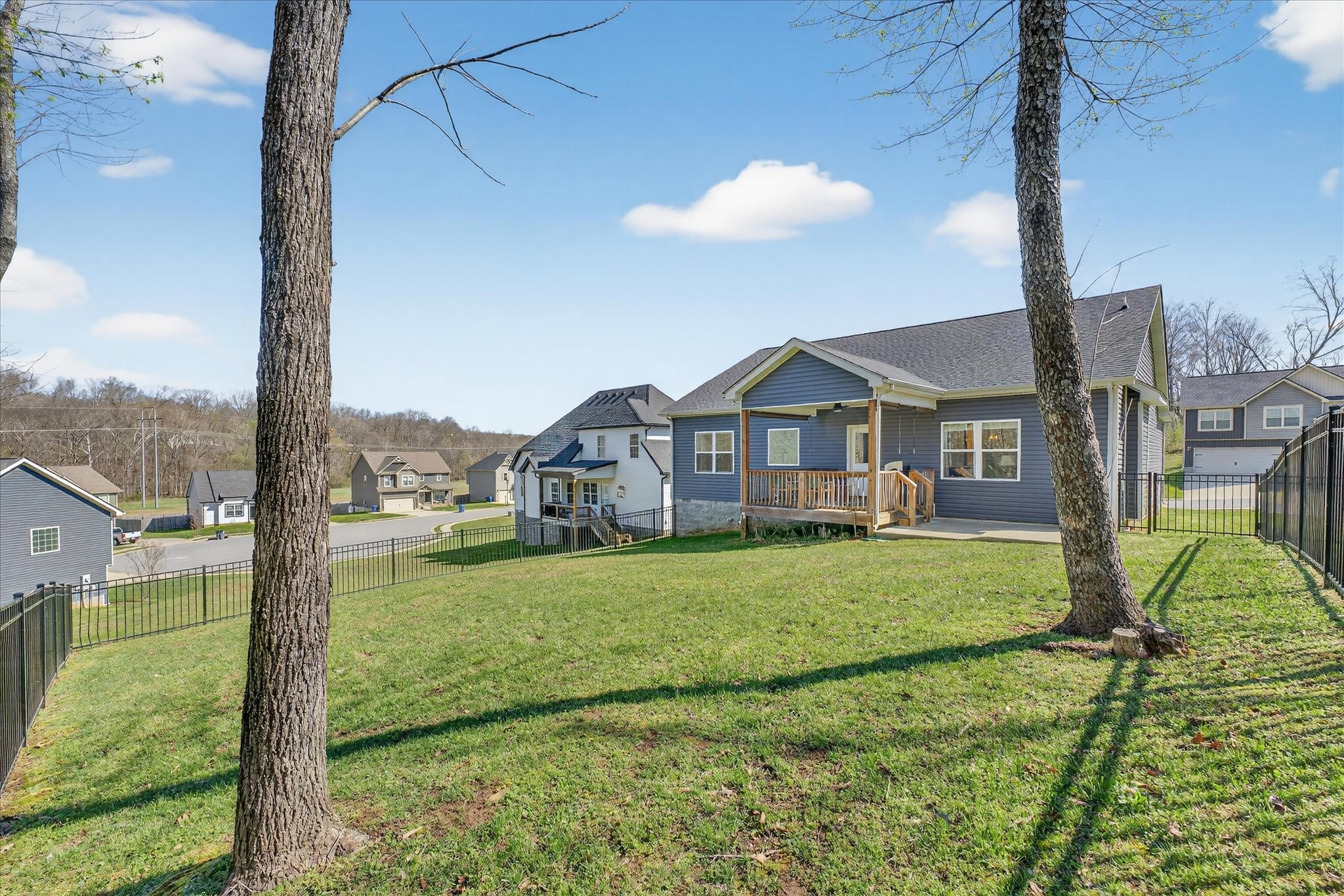 1384 Sussex Drive Clarksville TN 37042