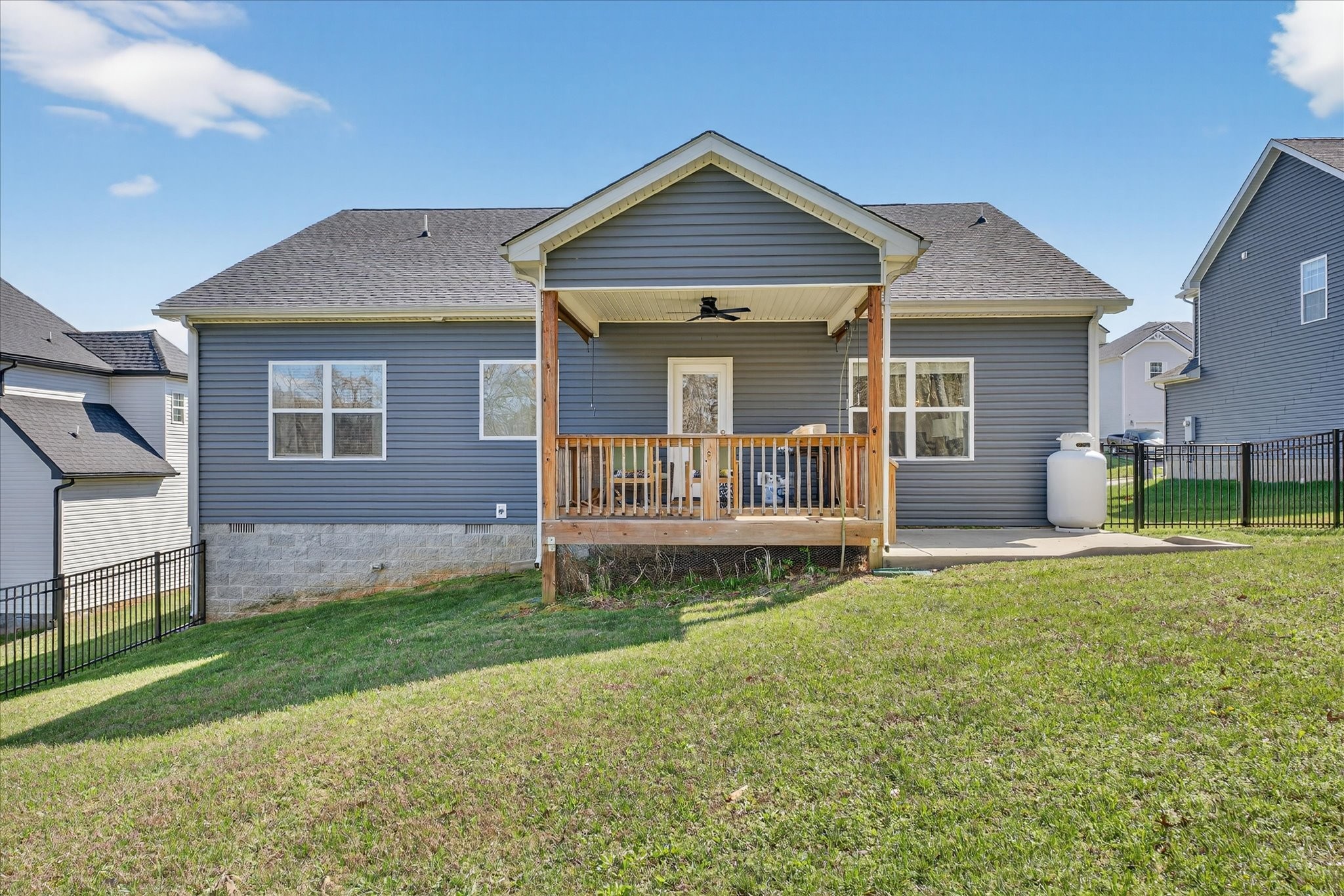 1384 Sussex Drive Clarksville TN 37042