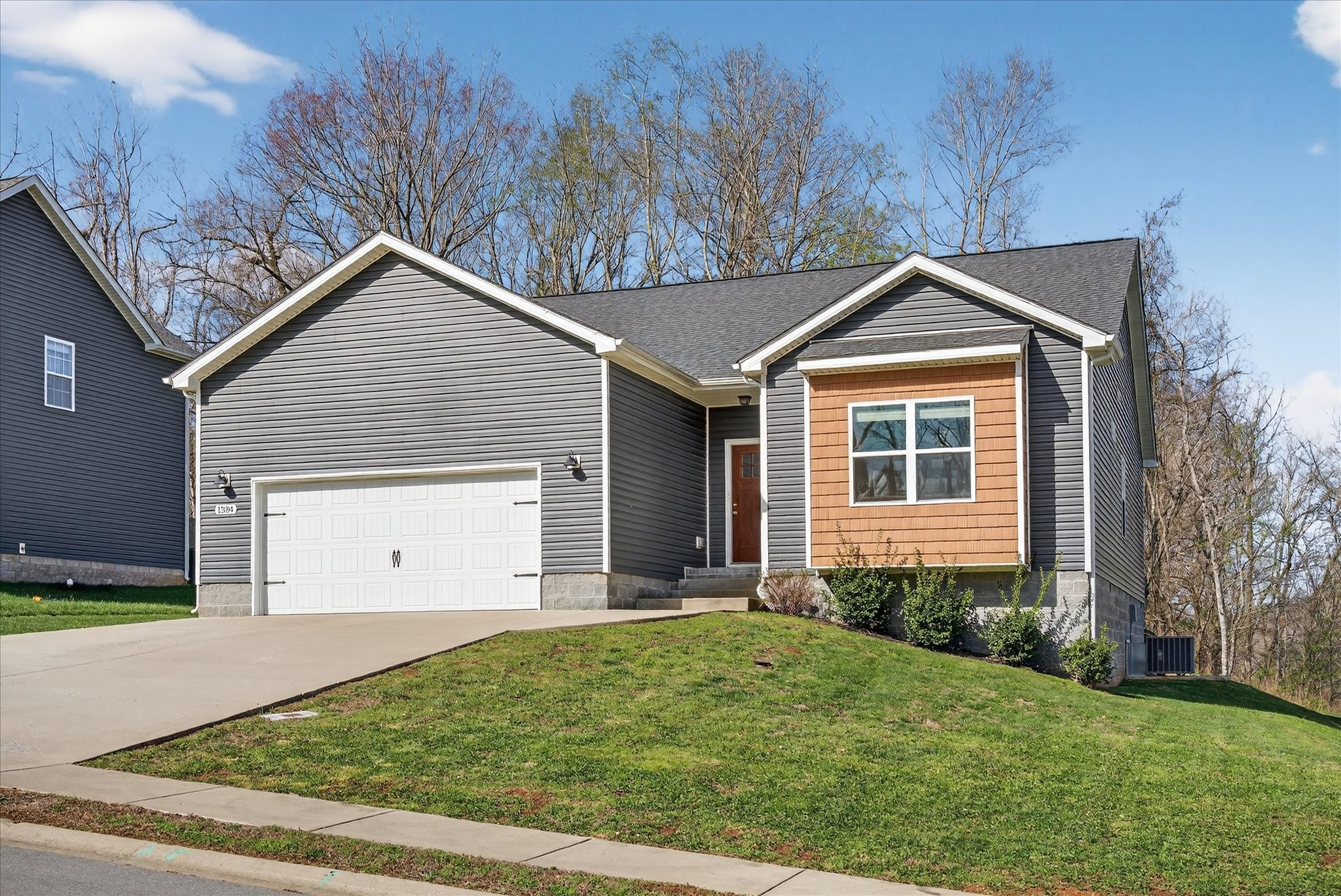 1384 Sussex Drive Clarksville TN 37042