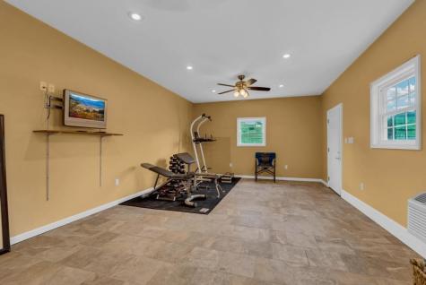 2193 Tollisontown Road Sparta TN 38583