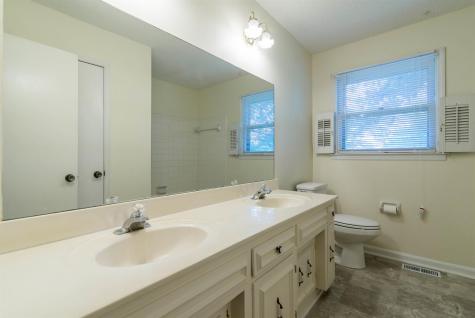 545 Castlegate Drive Nashville TN 37217