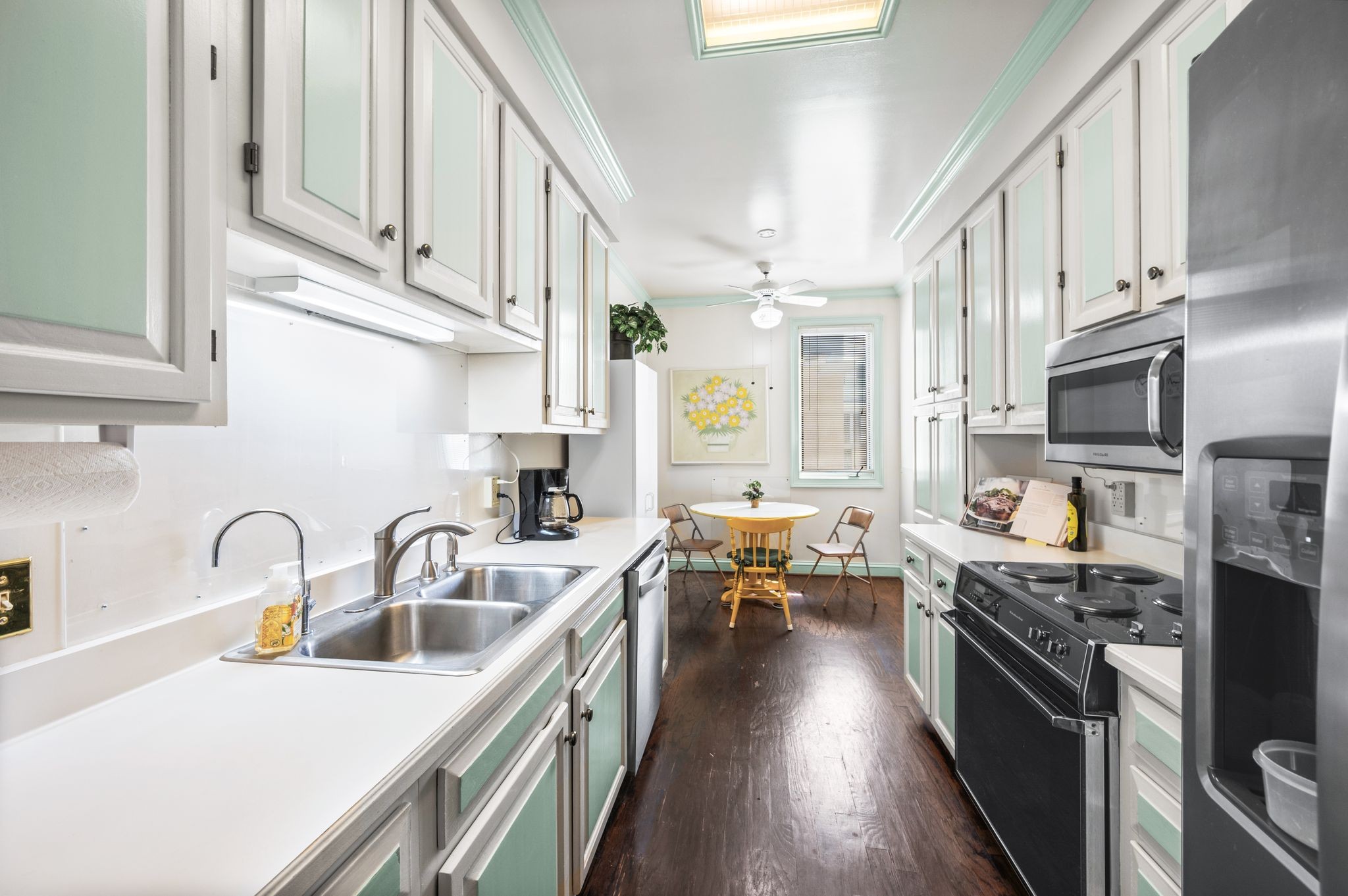 3733 West End Avenue Nashville TN 37205