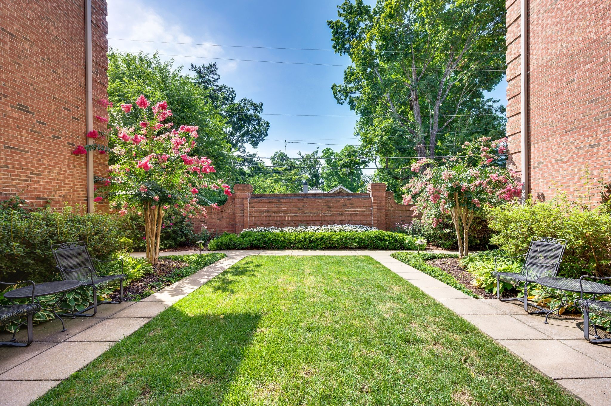 3733 West End Avenue Nashville TN 37205