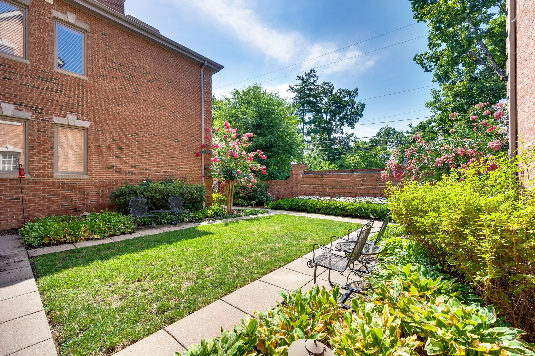 3733 West End Avenue Nashville TN 37205
