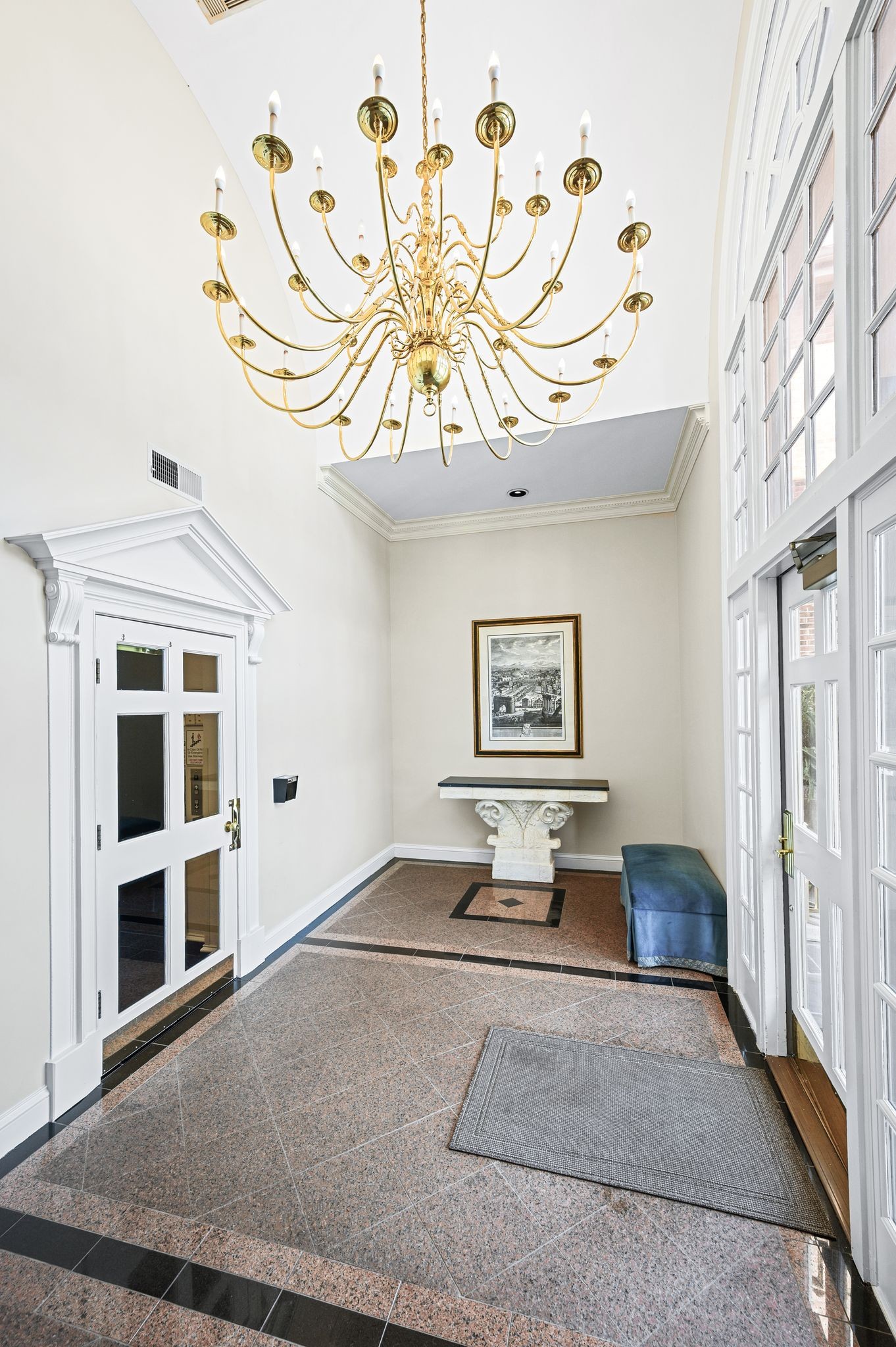 3733 West End Avenue Nashville TN 37205