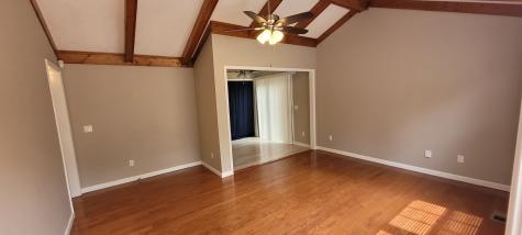 1025 Hollis Lane White House TN 37188
