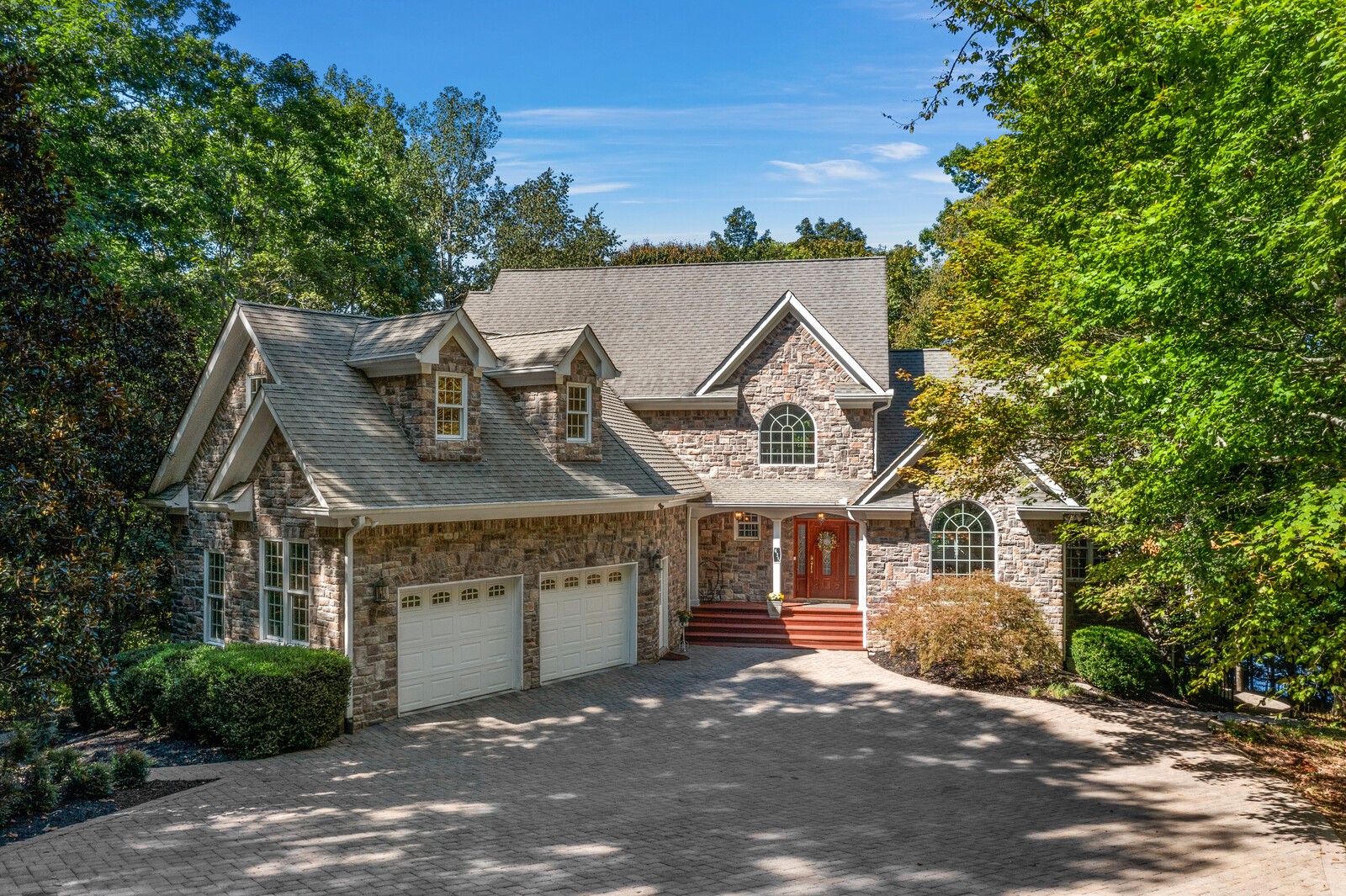 415 Cooksey Batson Road Charlotte TN 37036