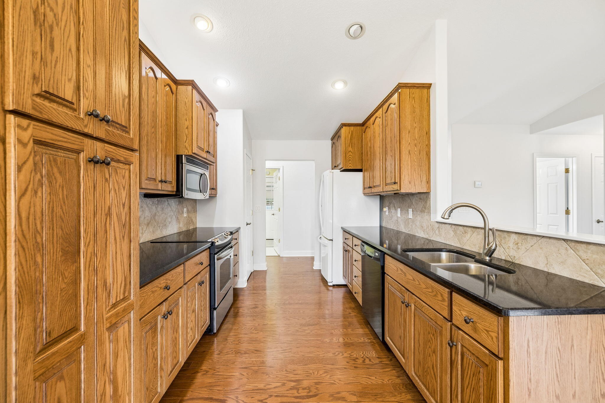 18 Sundown Lane Crossville TN 38571