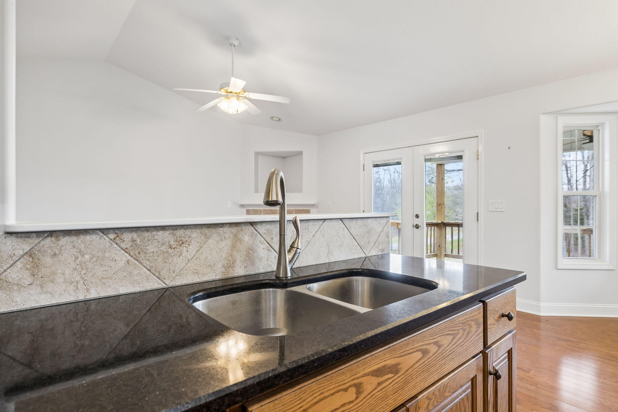 18 Sundown Lane Crossville TN 38571