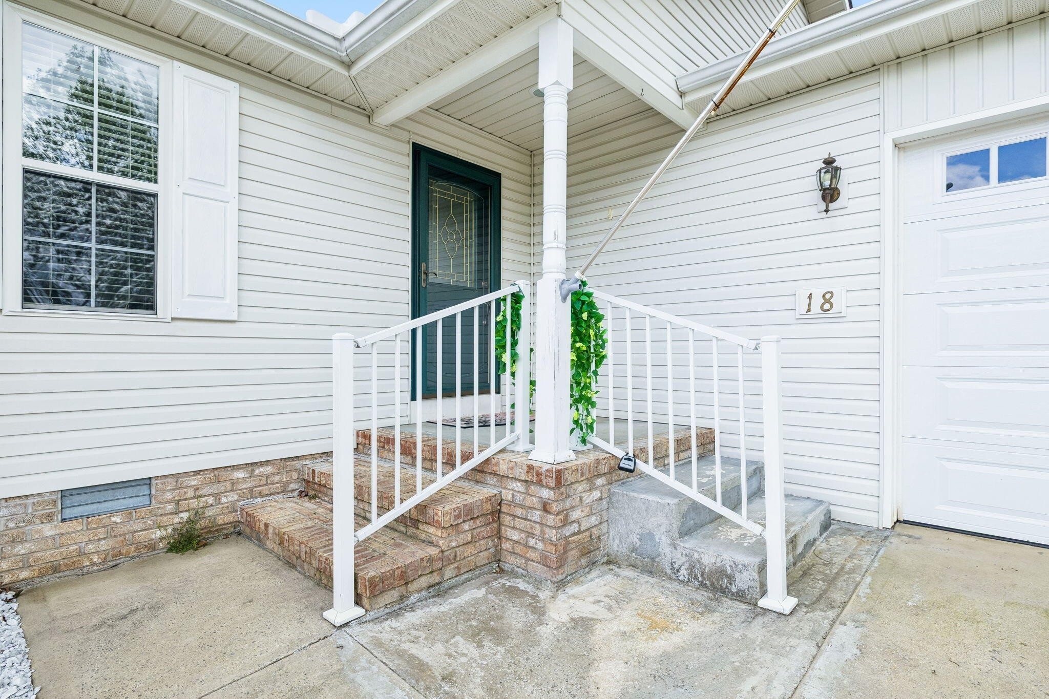 18 Sundown Lane Crossville TN 38571