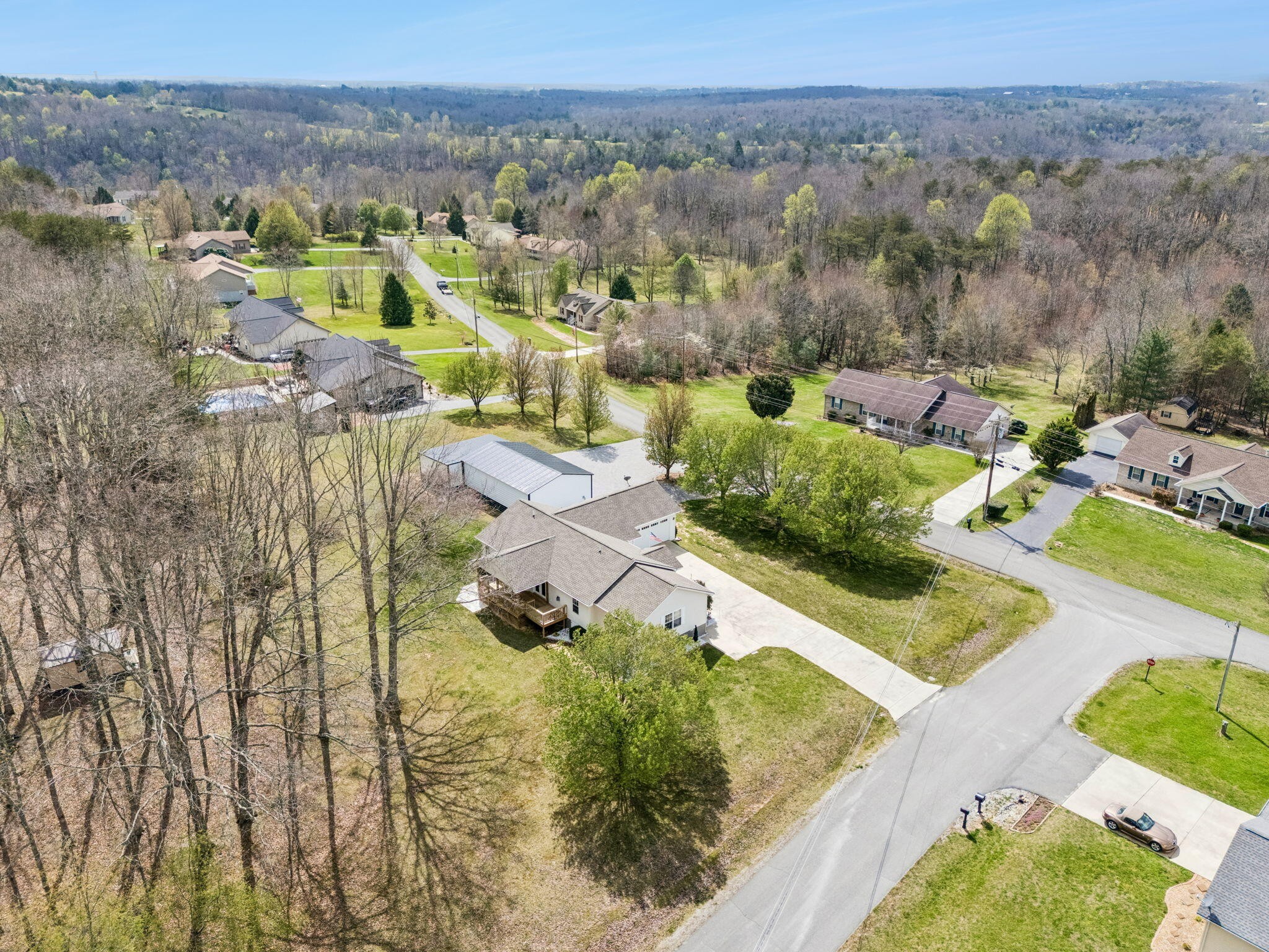 18 Sundown Lane Crossville TN 38571
