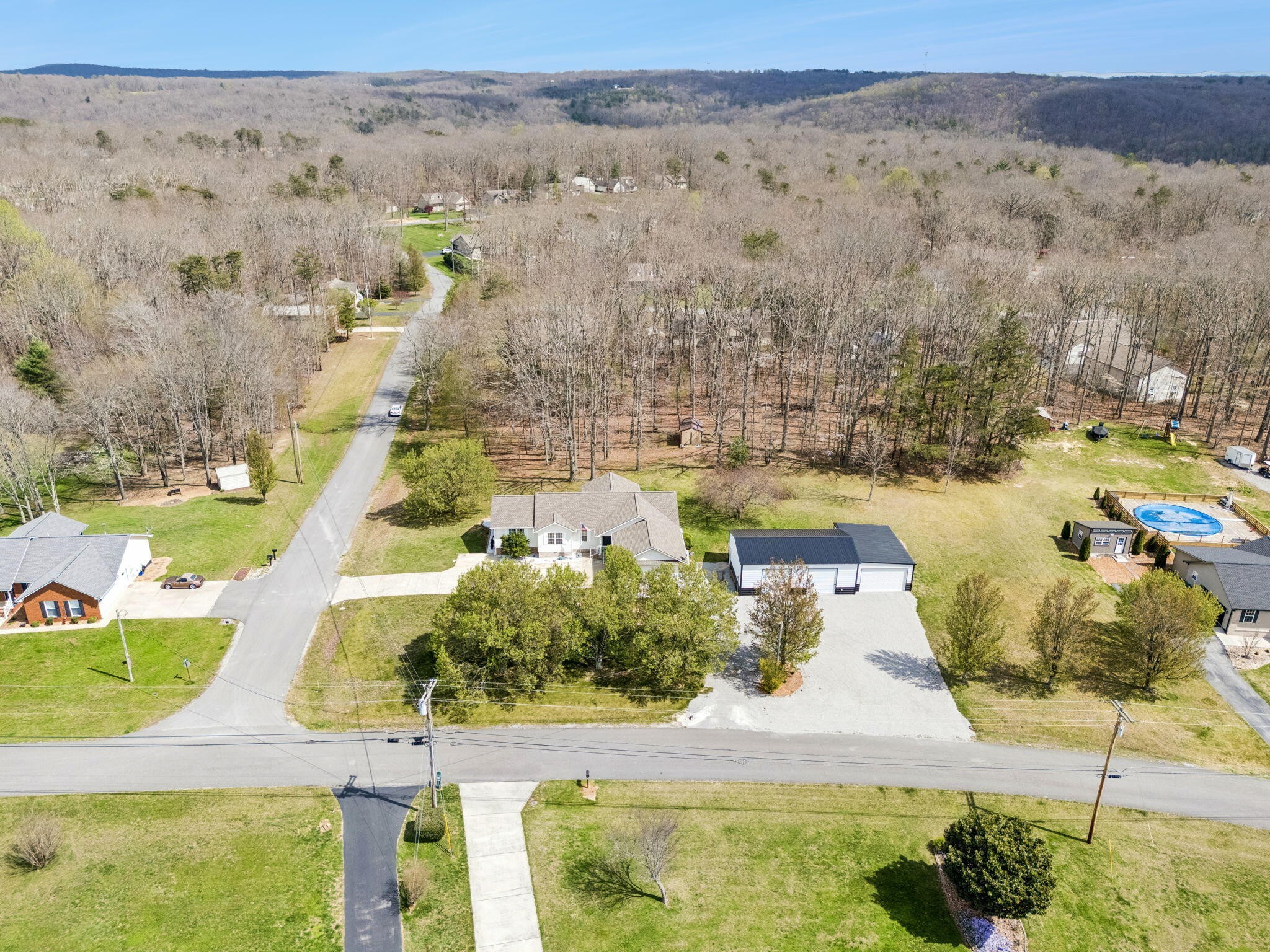 18 Sundown Lane Crossville TN 38571