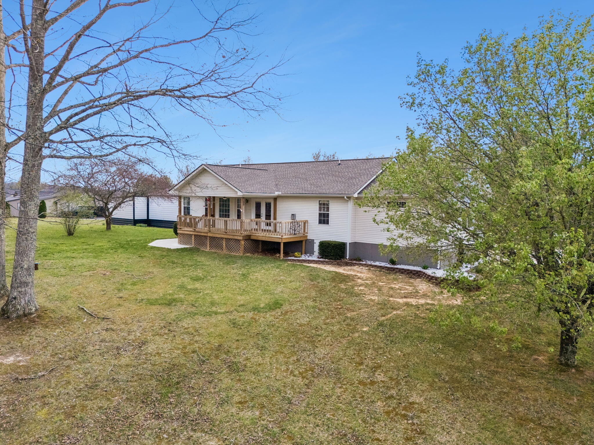 18 Sundown Lane Crossville TN 38571