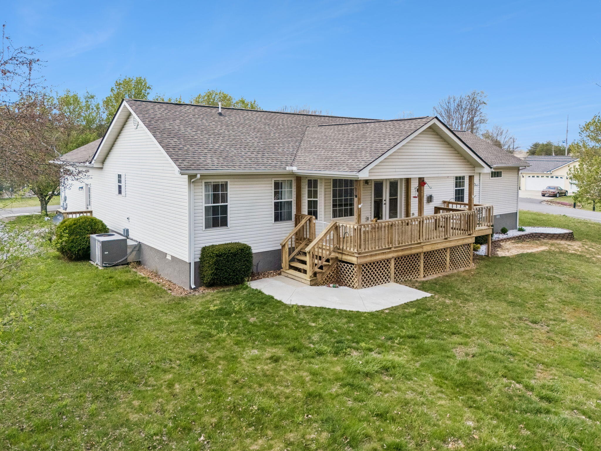 18 Sundown Lane Crossville TN 38571