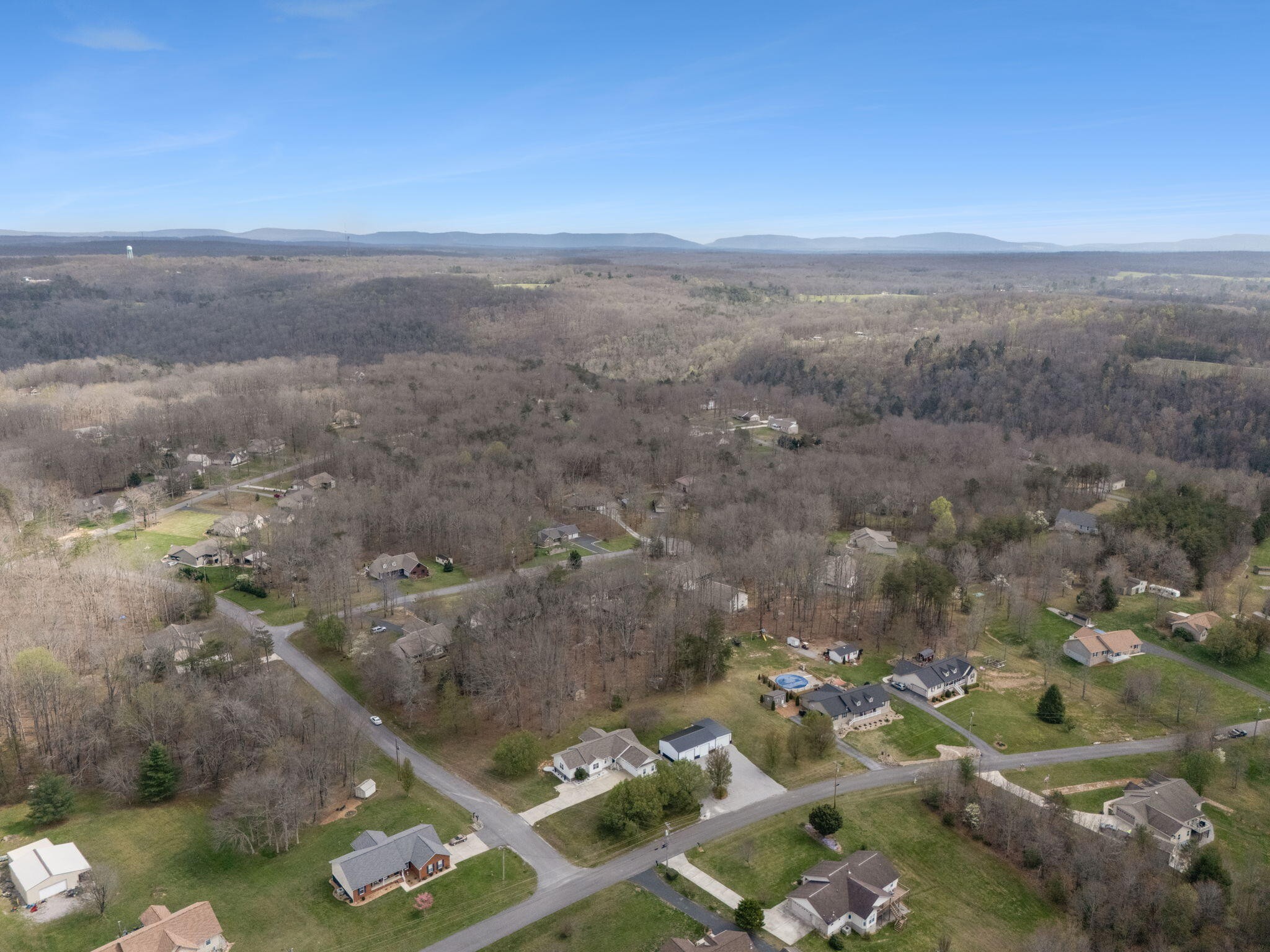 18 Sundown Lane Crossville TN 38571