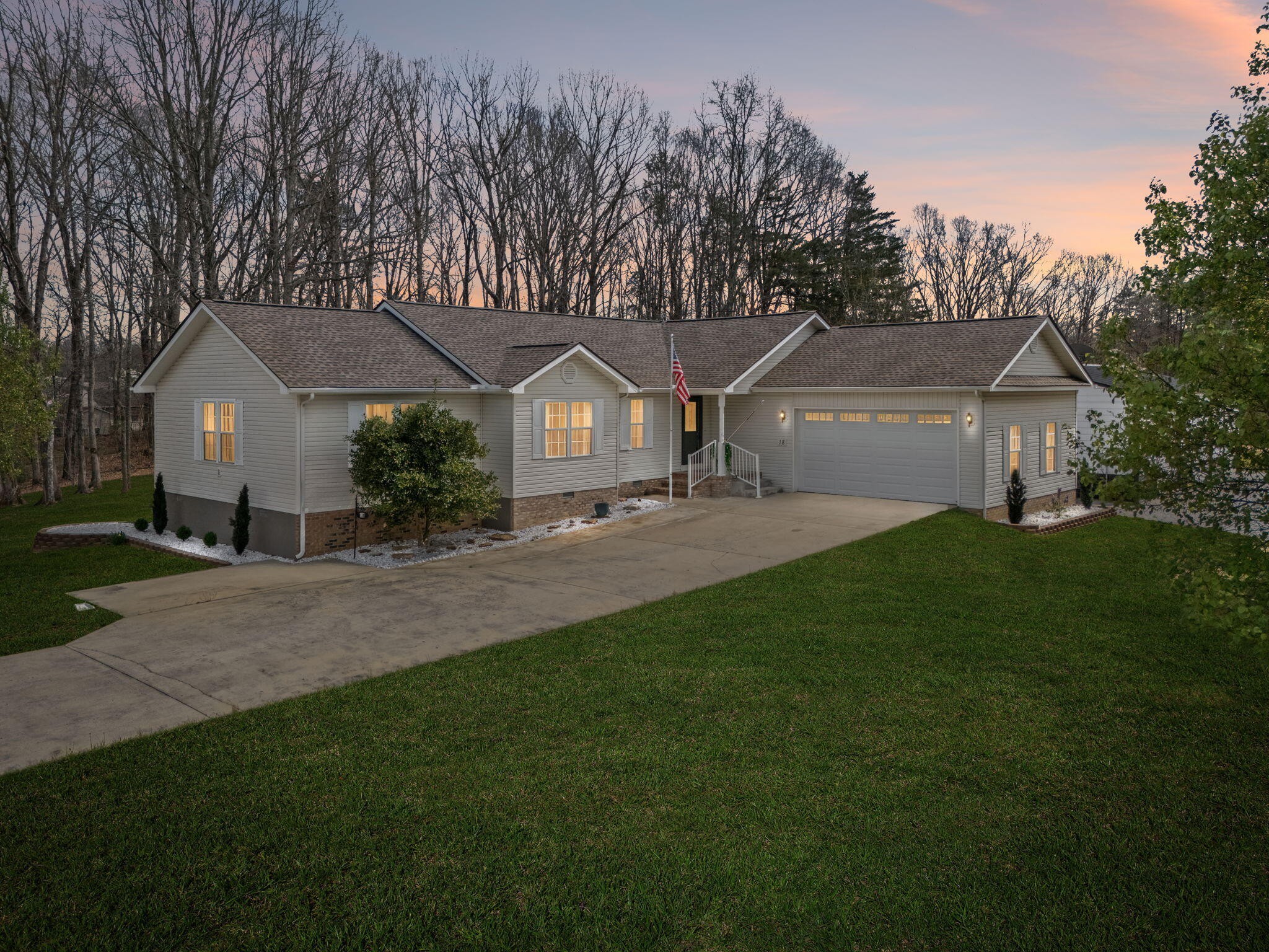 18 Sundown Lane Crossville TN 38571