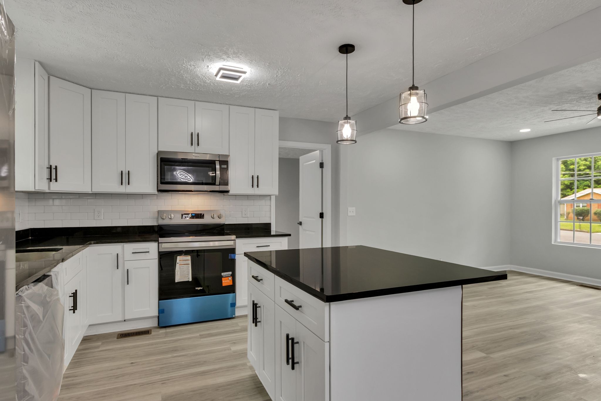 1907 Russell Drive Murfreesboro TN 37130