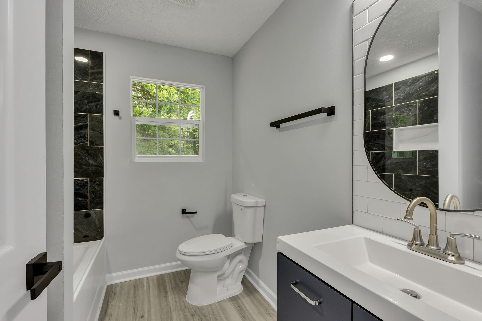 1907 Russell Drive Murfreesboro TN 37130