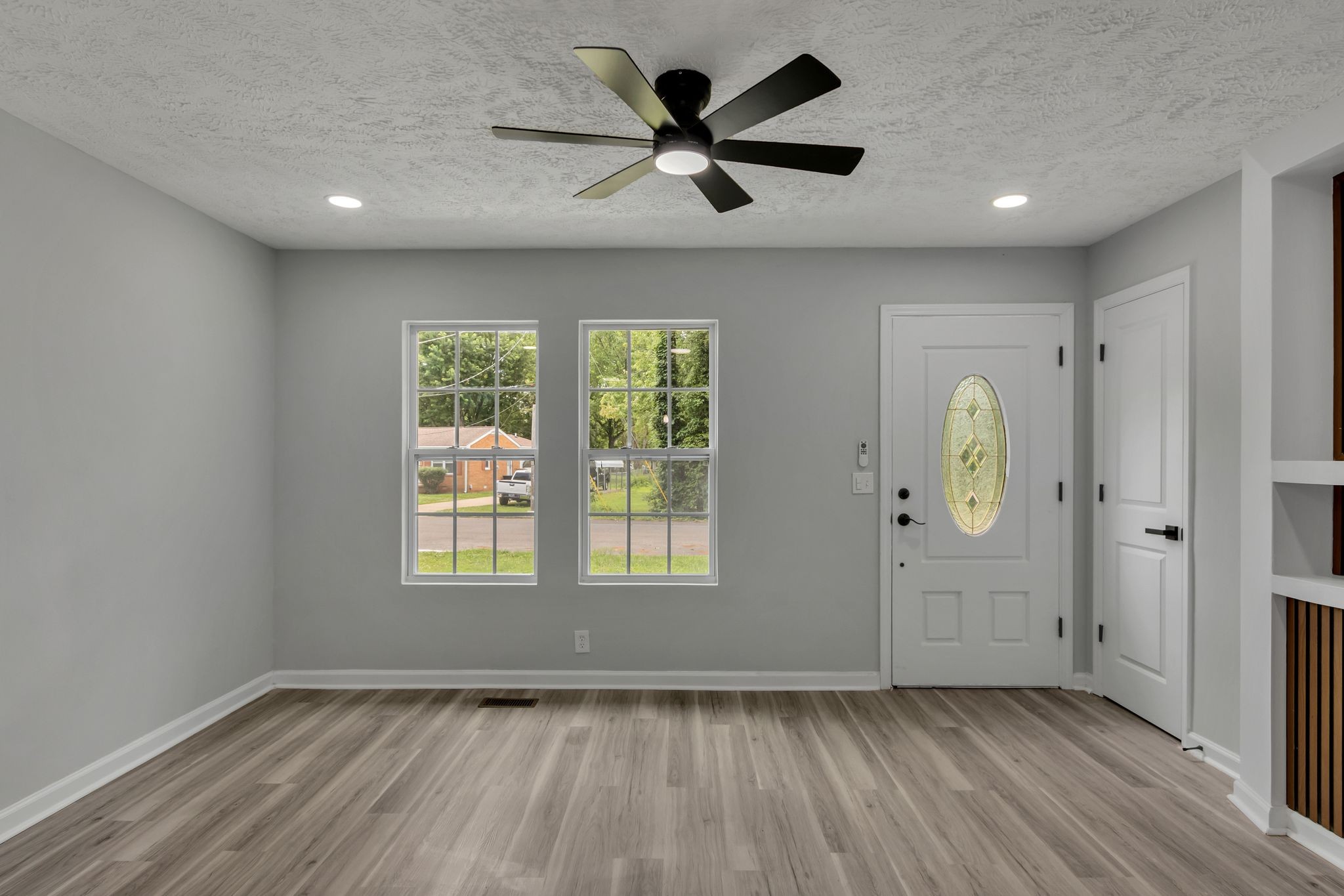 1907 Russell Drive Murfreesboro TN 37130
