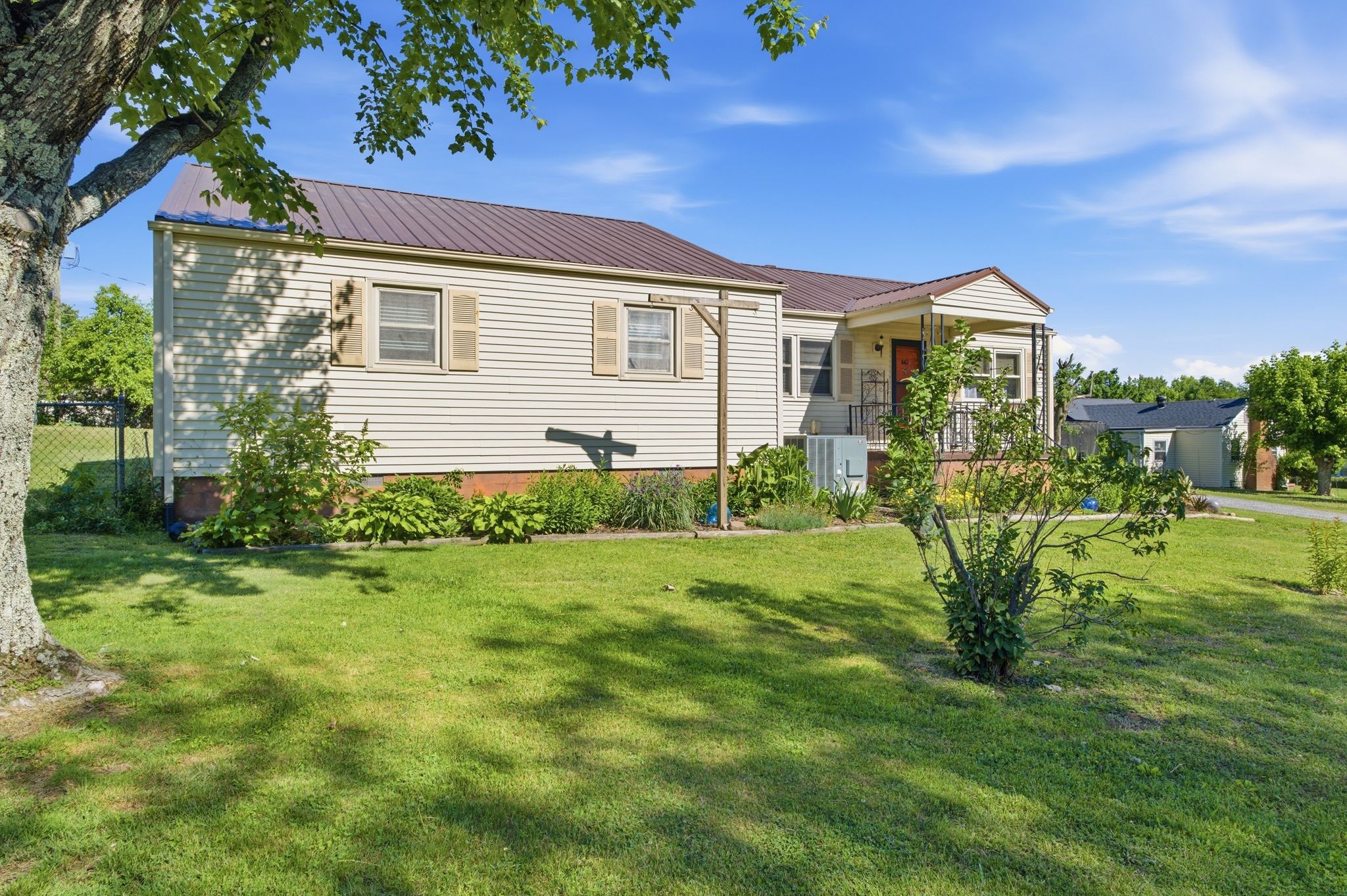 442 Crescent Drive Springfield TN 37172
