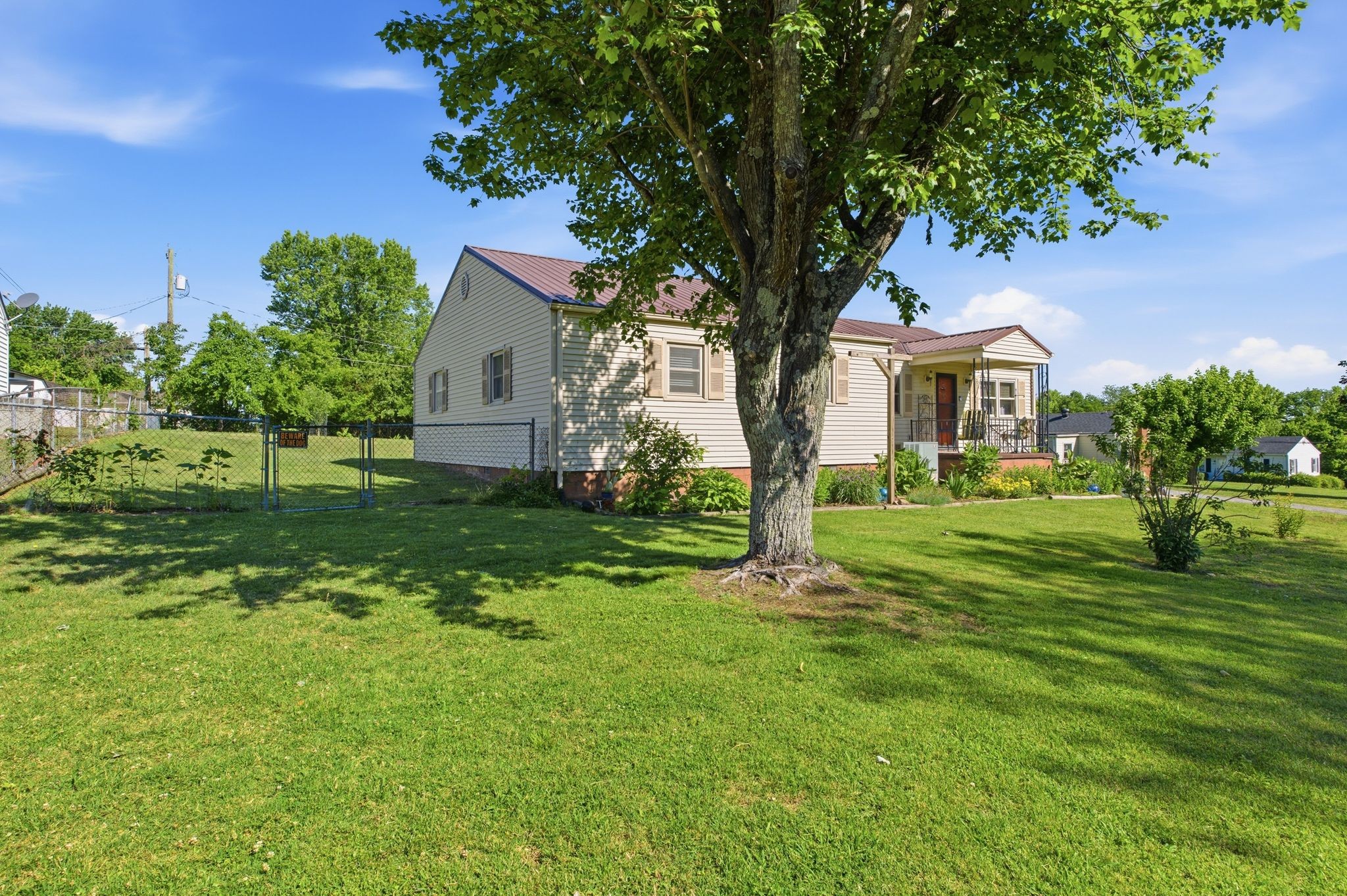 442 Crescent Drive Springfield TN 37172
