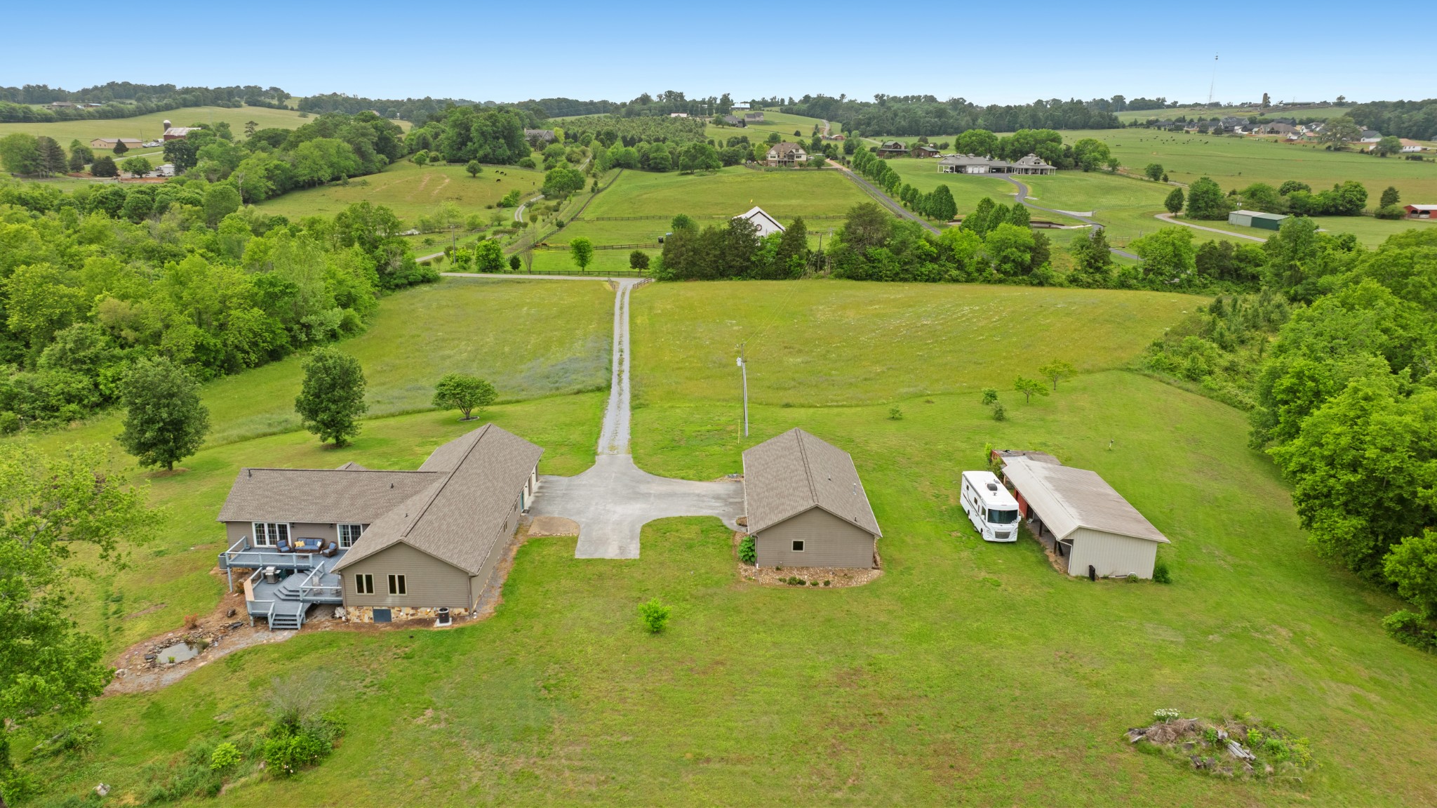 6052 Morganton Road Greenback TN 37742