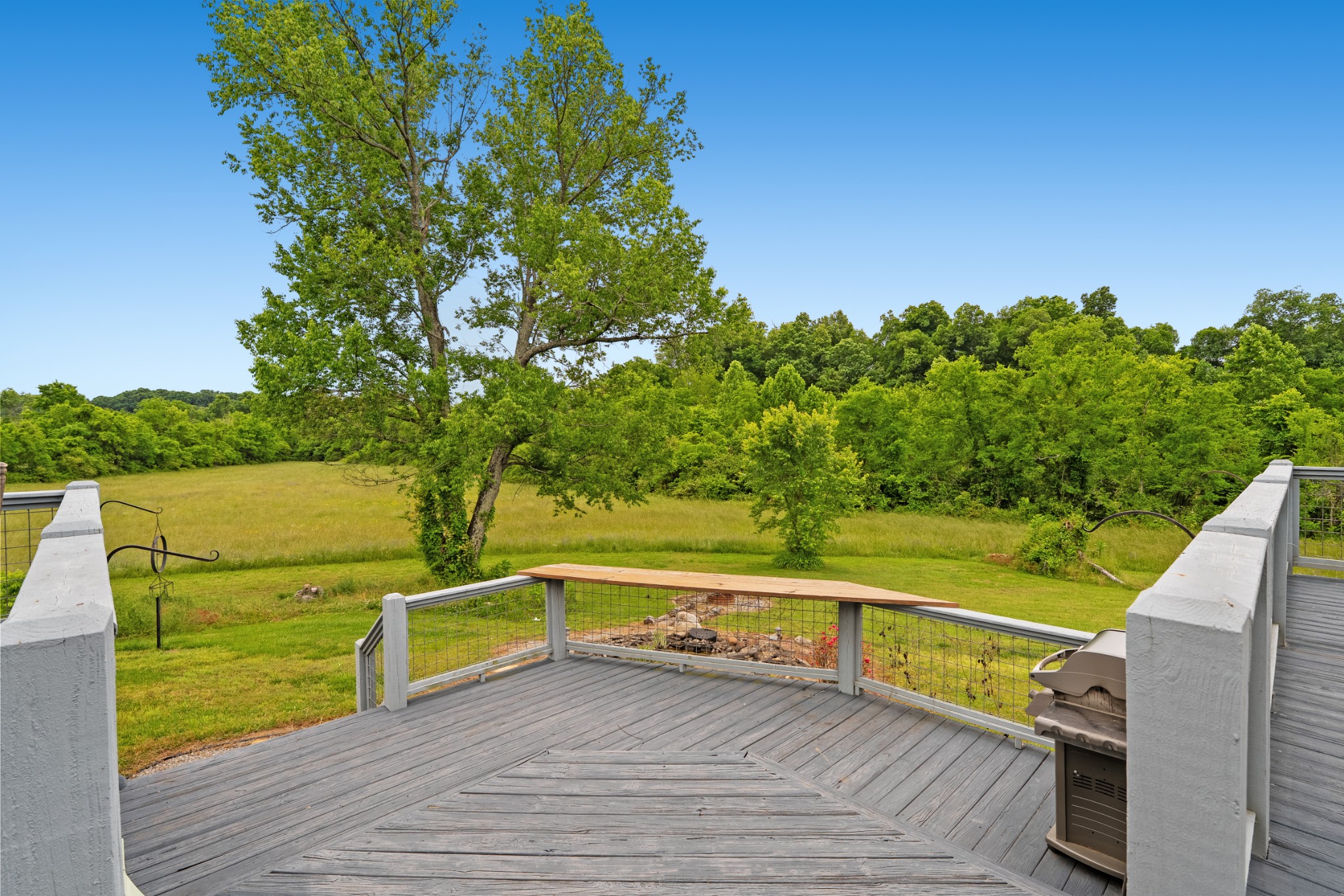 6052 Morganton Road Greenback TN 37742