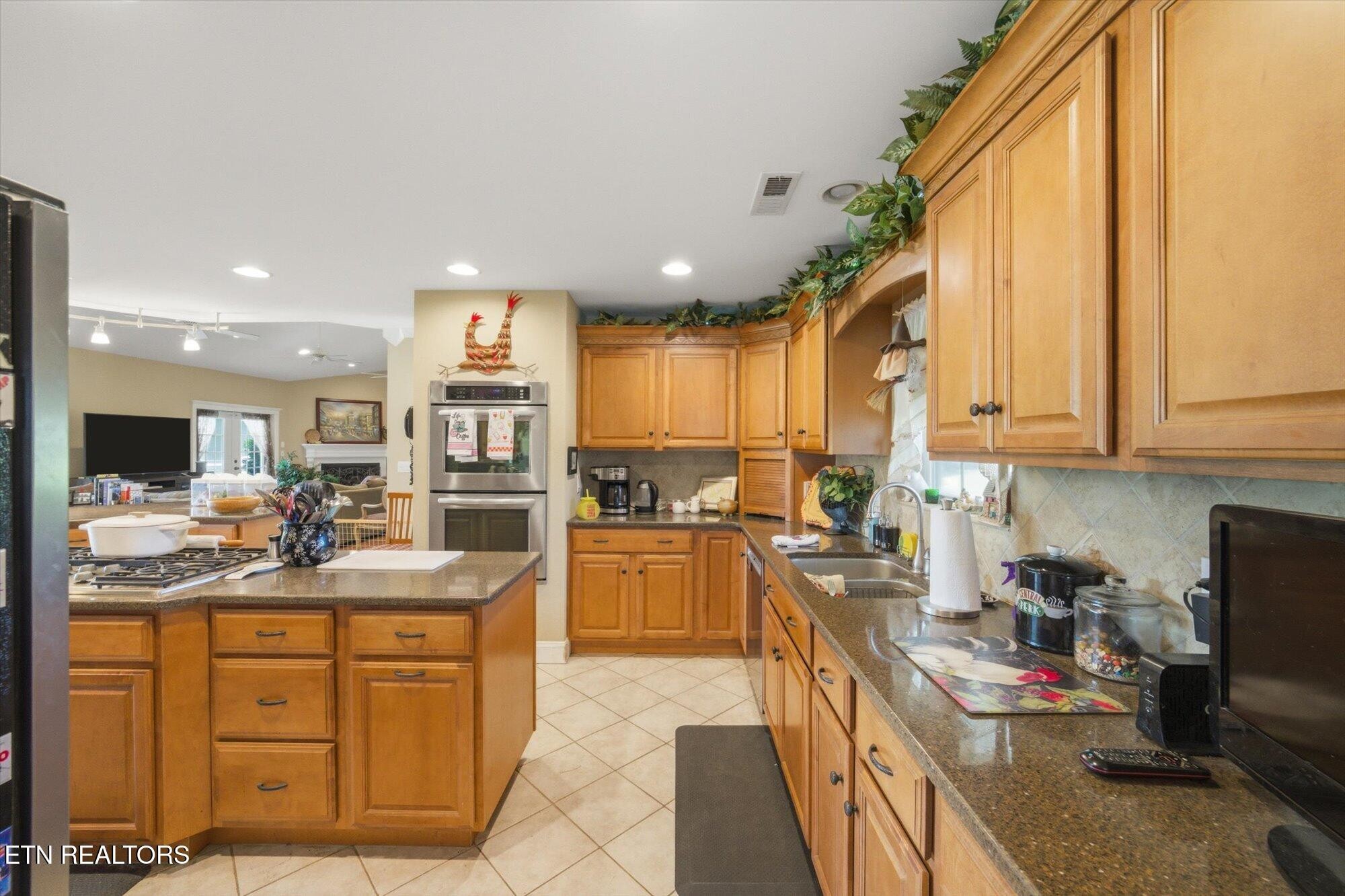 180 Old Sink Church Road Tellico Plains TN 37385