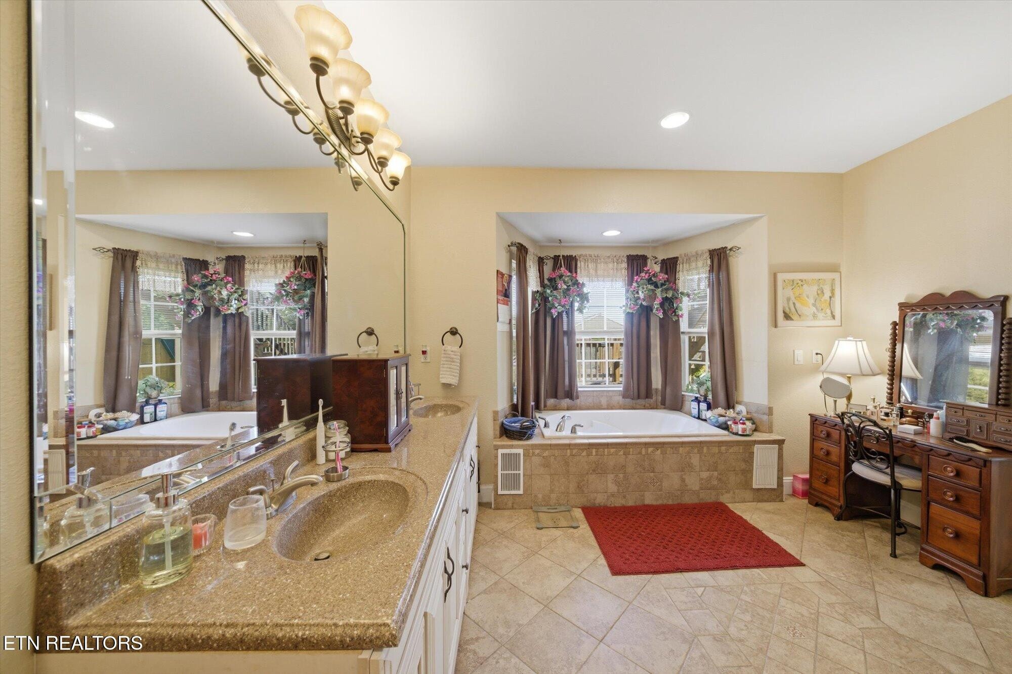 180 Old Sink Church Road Tellico Plains TN 37385