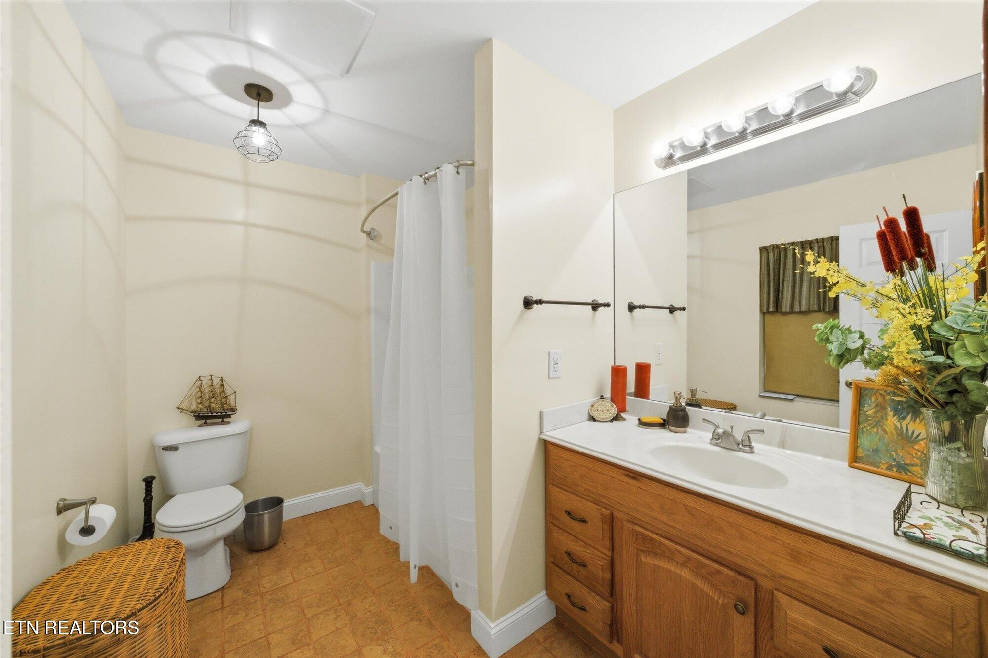 180 Old Sink Church Road Tellico Plains TN 37385