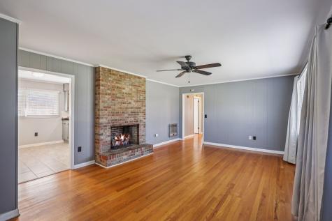 404 8th Ave, N Decherd TN 37324