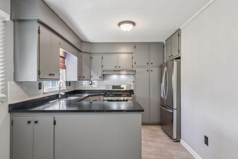 404 8th Ave, N Decherd TN 37324