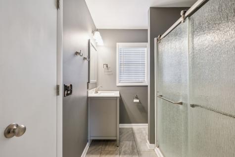 404 8th Ave, N Decherd TN 37324