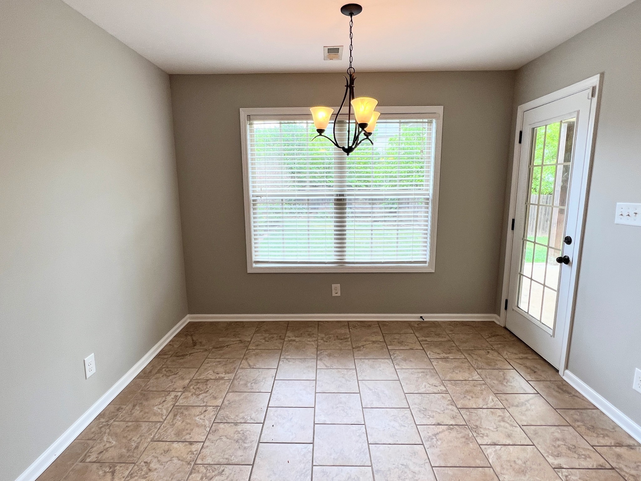1463 Raven Road Clarksville TN 37042