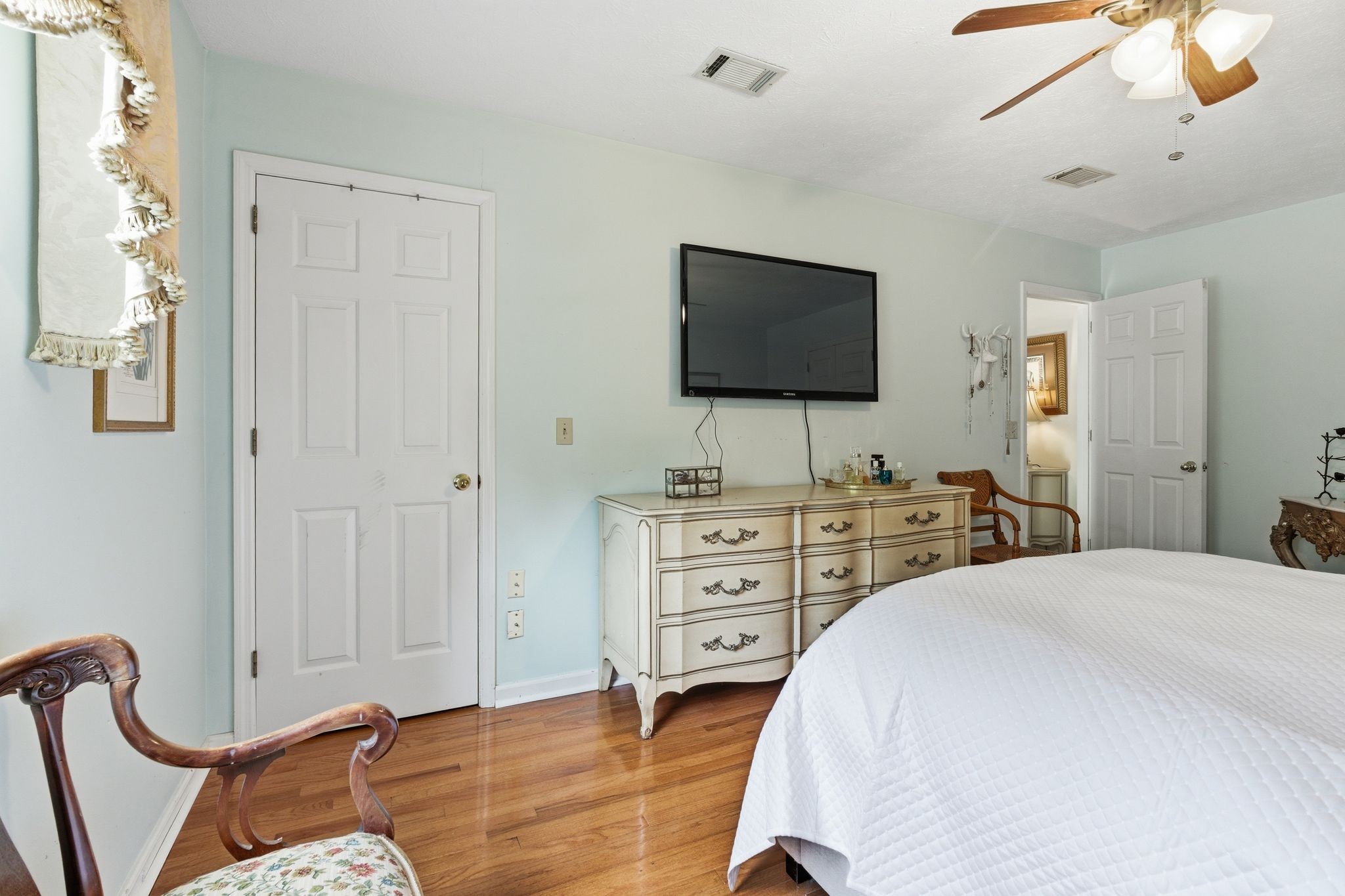 5141 English Village Drive Nashville TN 37211