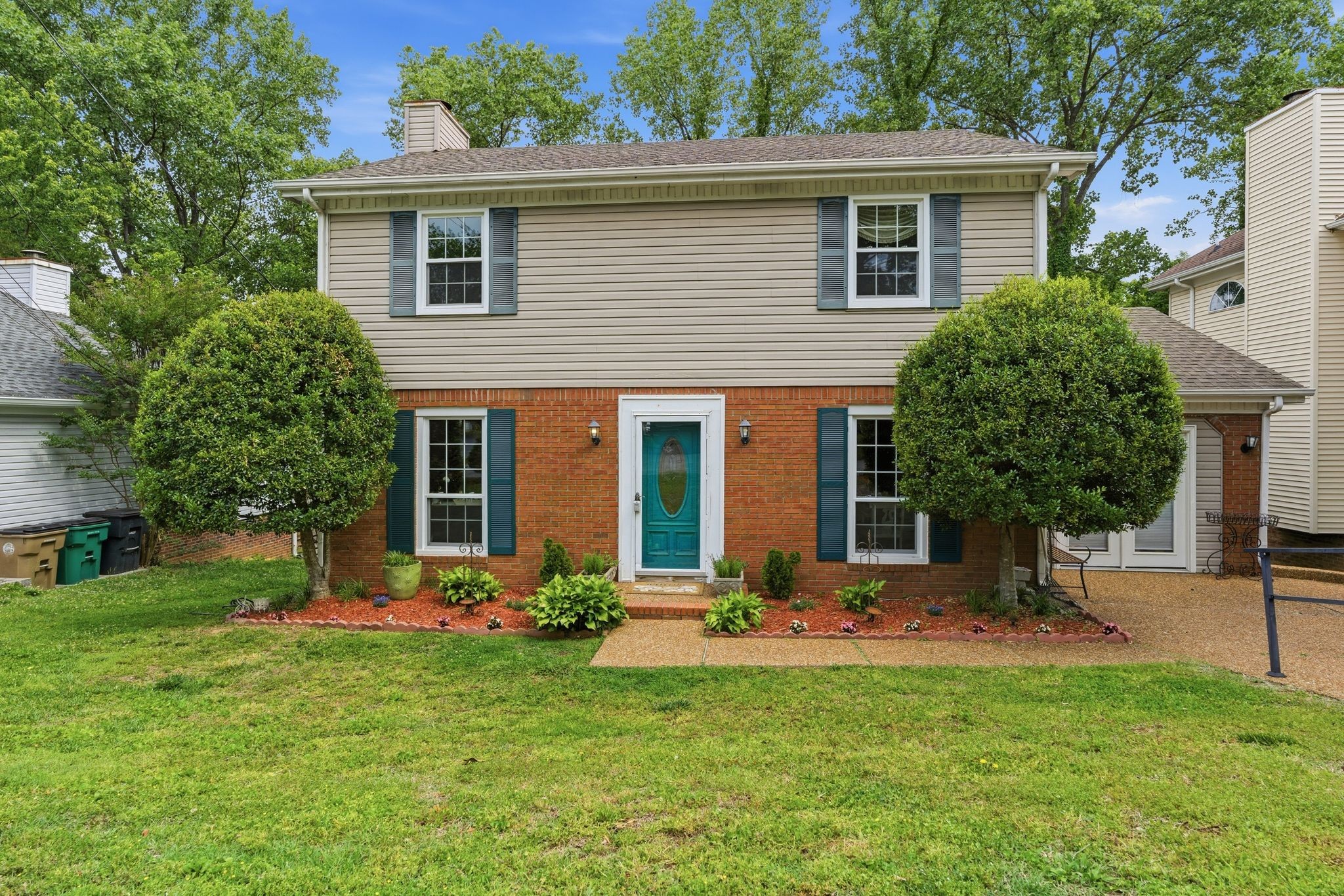 5141 English Village Drive Nashville TN 37211