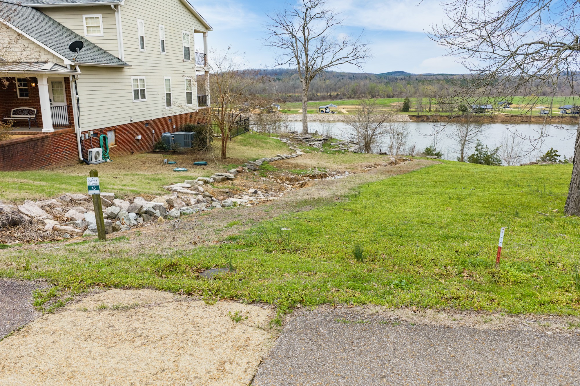 0 Adam Loop Bath Springs TN 38311
