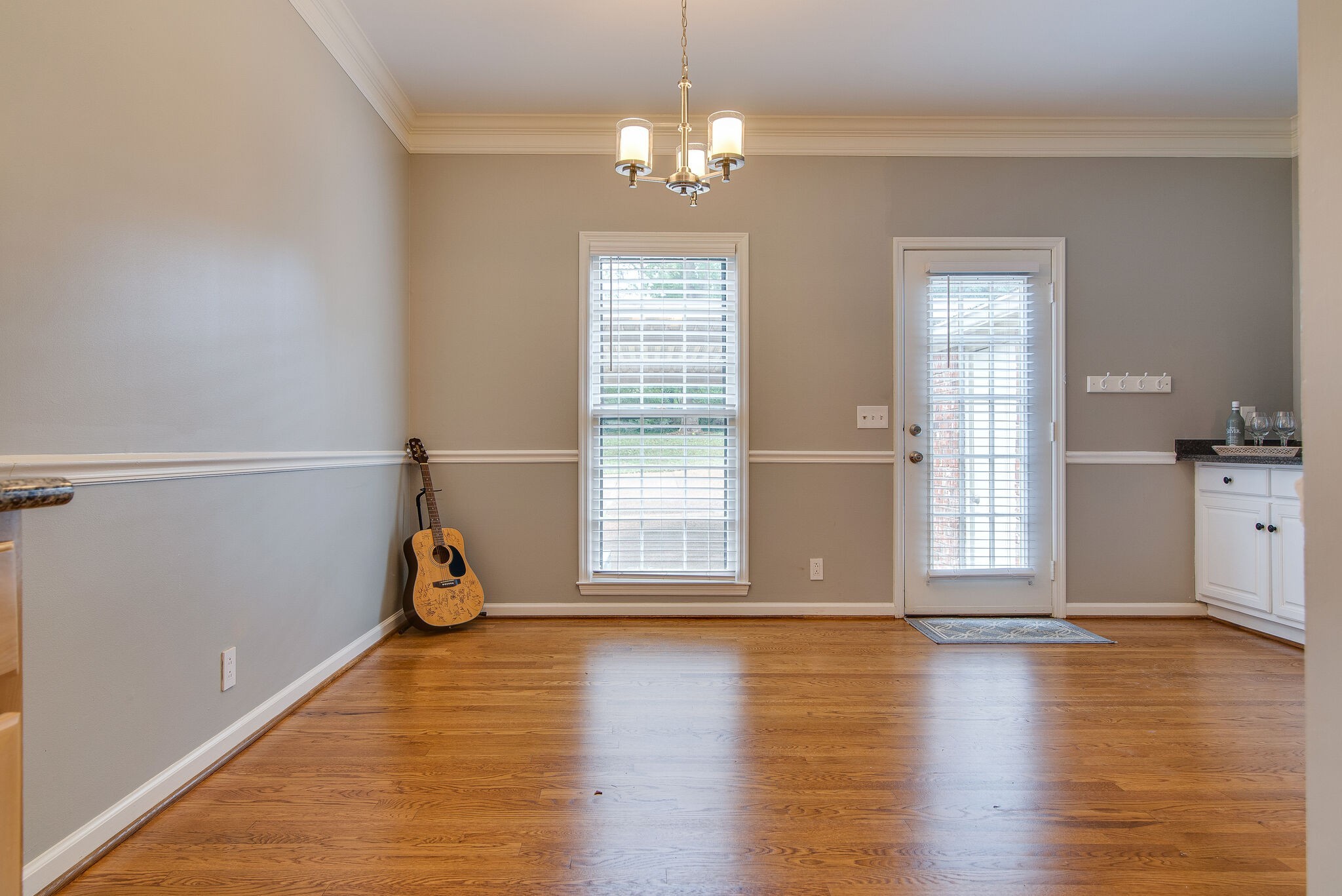 2306 Sharondale Drive Nashville TN 37215