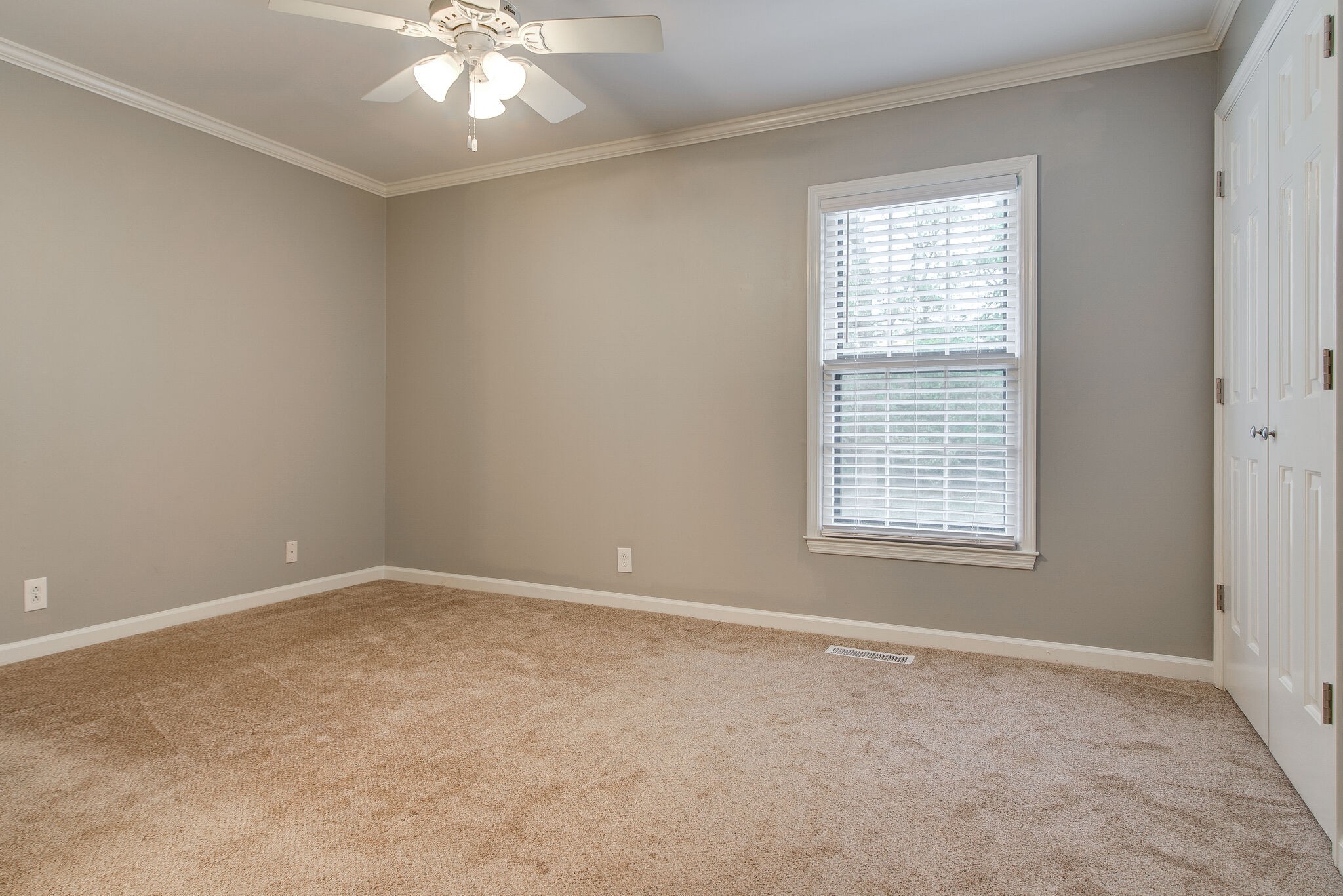 2306 Sharondale Drive Nashville TN 37215