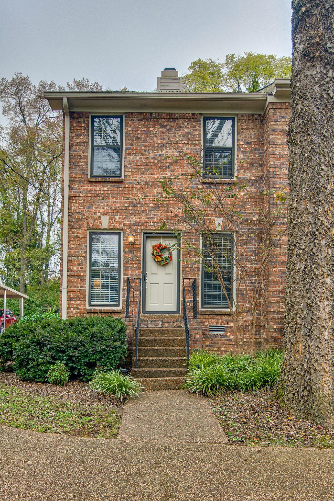 2306 Sharondale Drive Nashville TN 37215